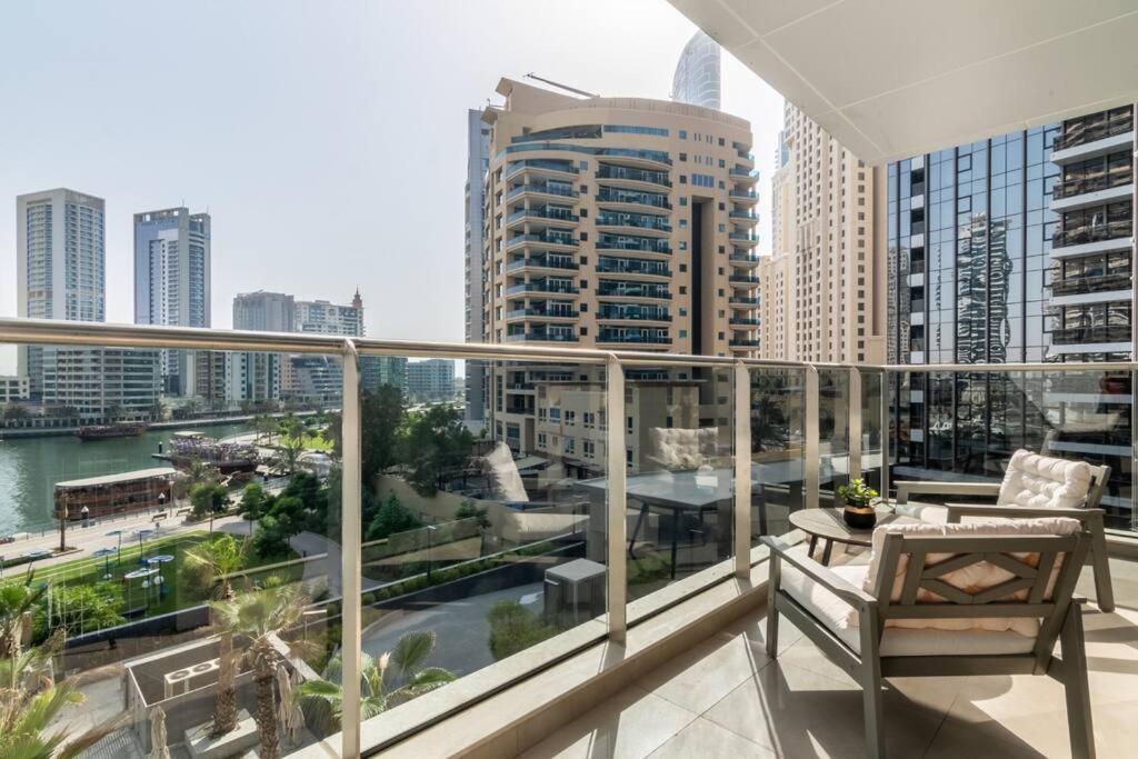 Apartment First Class 1br Modern And Stylish
