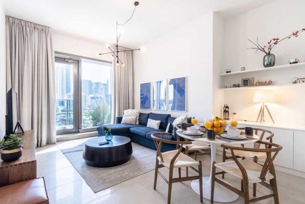 First Class 1br Modern And Stylish Dubai