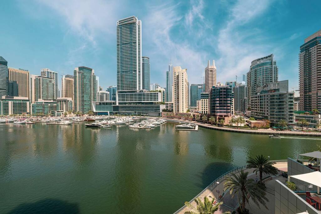 Marina Elegance, Your Dream Marina * Dubai