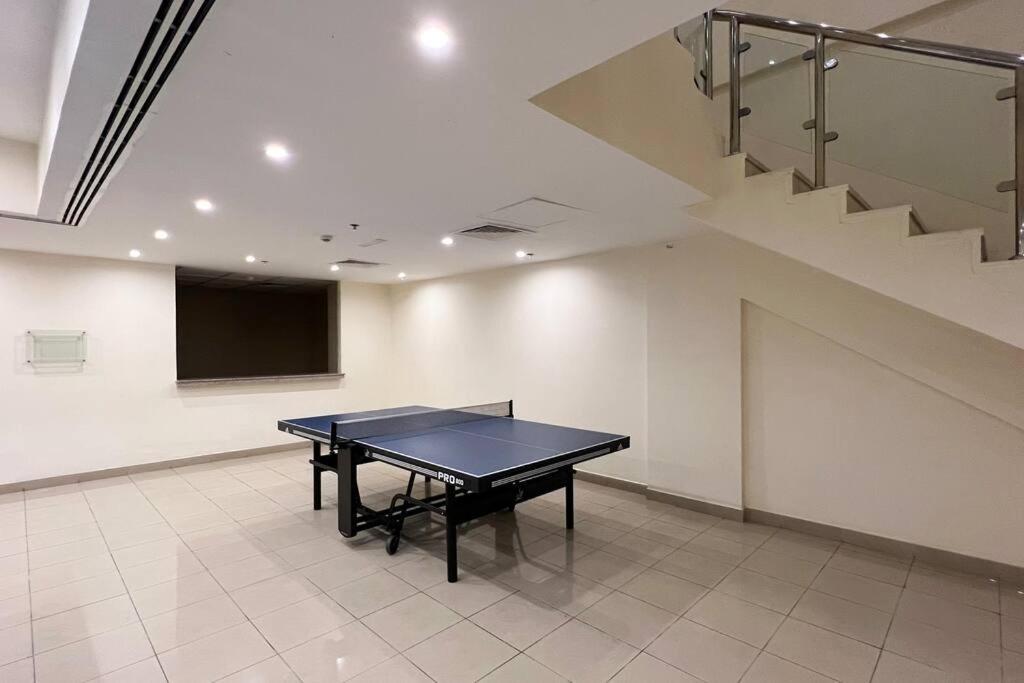 Marina Elegance, Your Dream Marina Apartment *