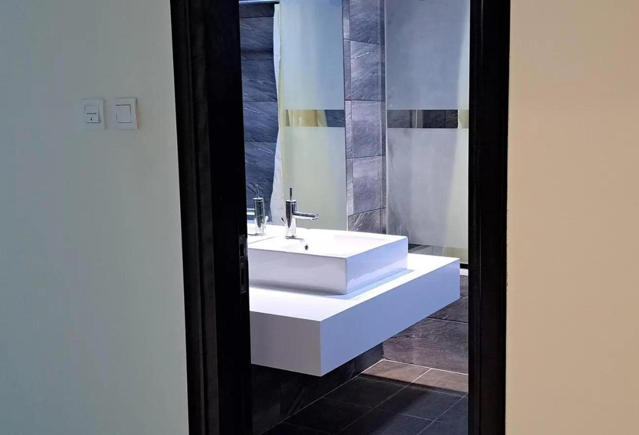 Apartment Luxurious 2 Bedroom Dt