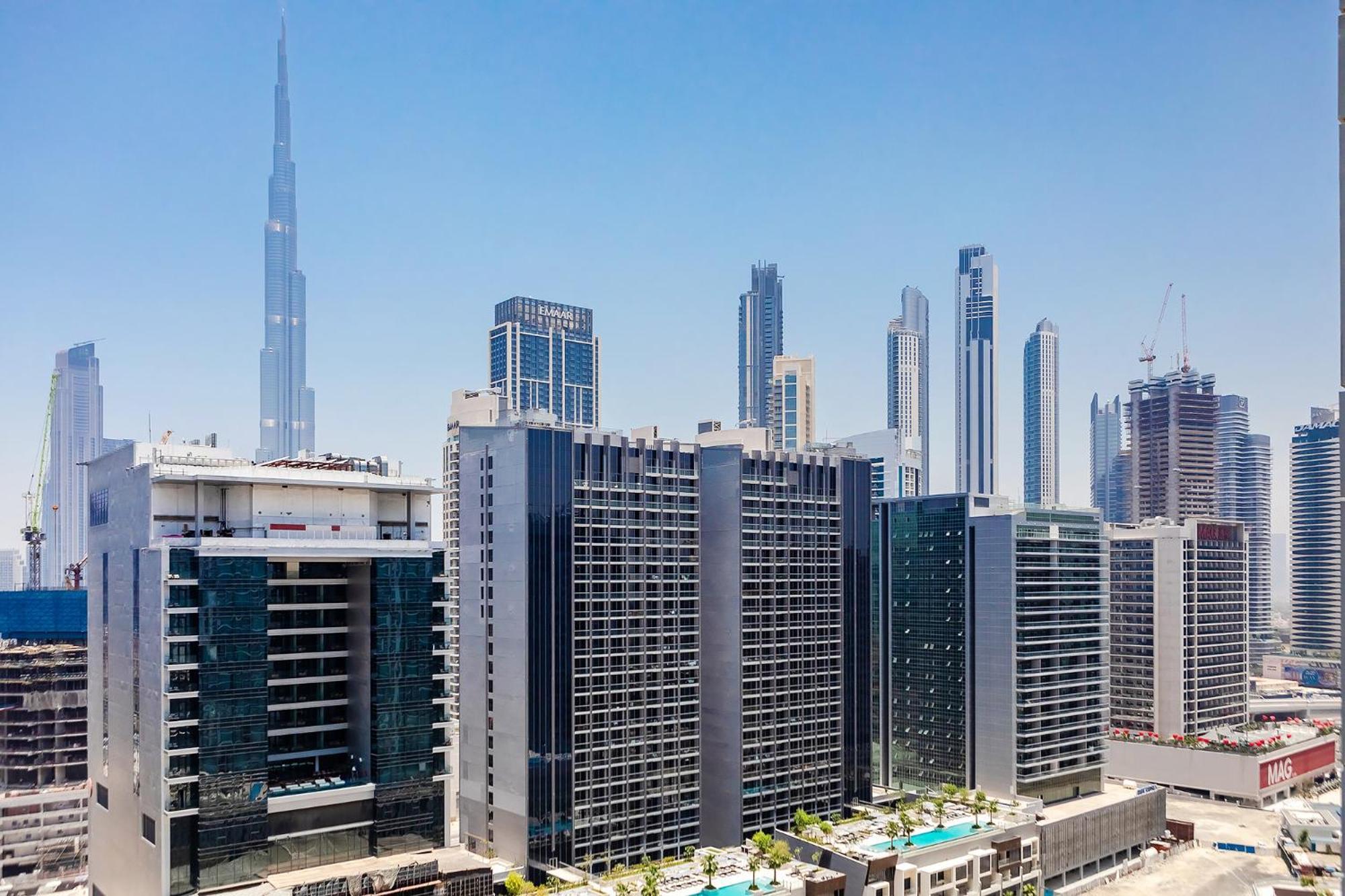 Damac Vera 1br With Downtown & Burj Khalifa View * Dubai