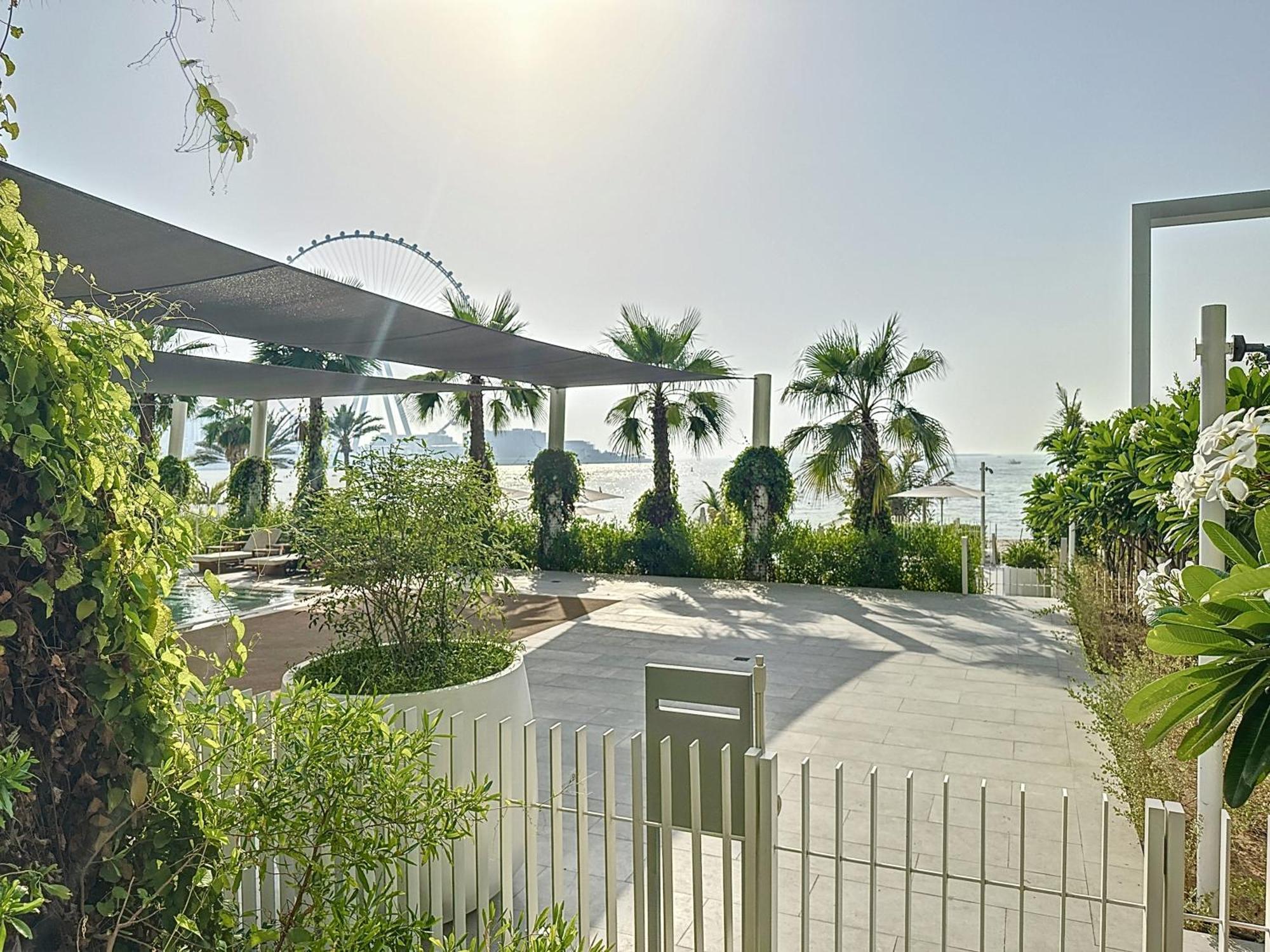 Key View - La Vie Apartment *