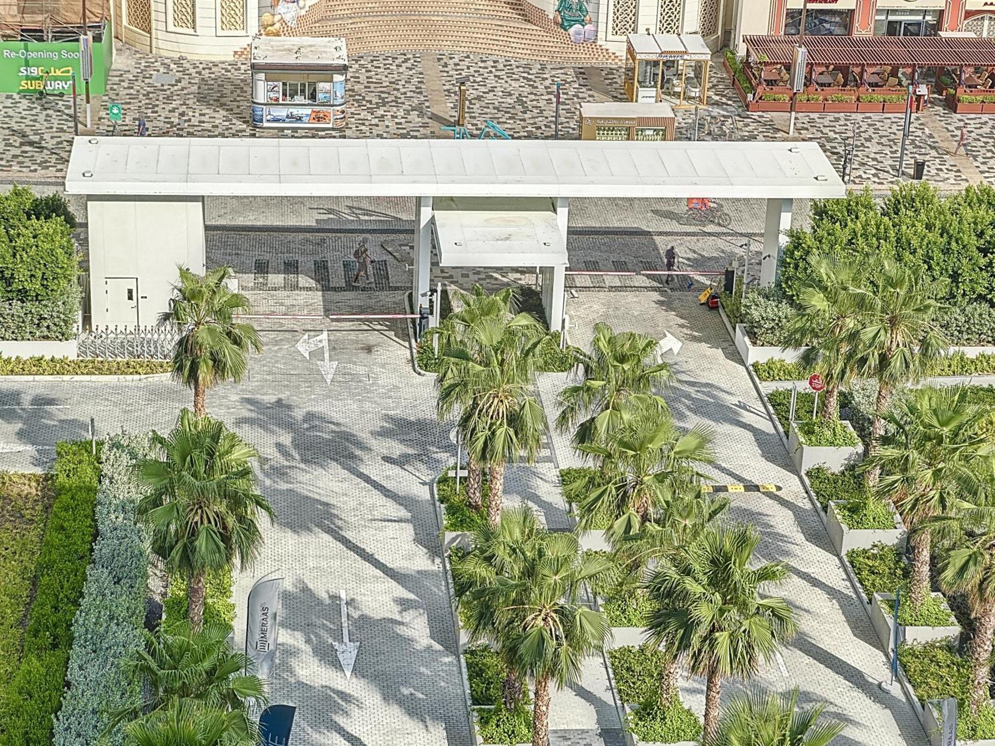 Apartment Key View - La Vie *