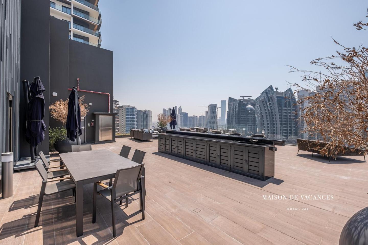 Luxurious 2br W Waterfront And Burj Khalifa View * Dubai