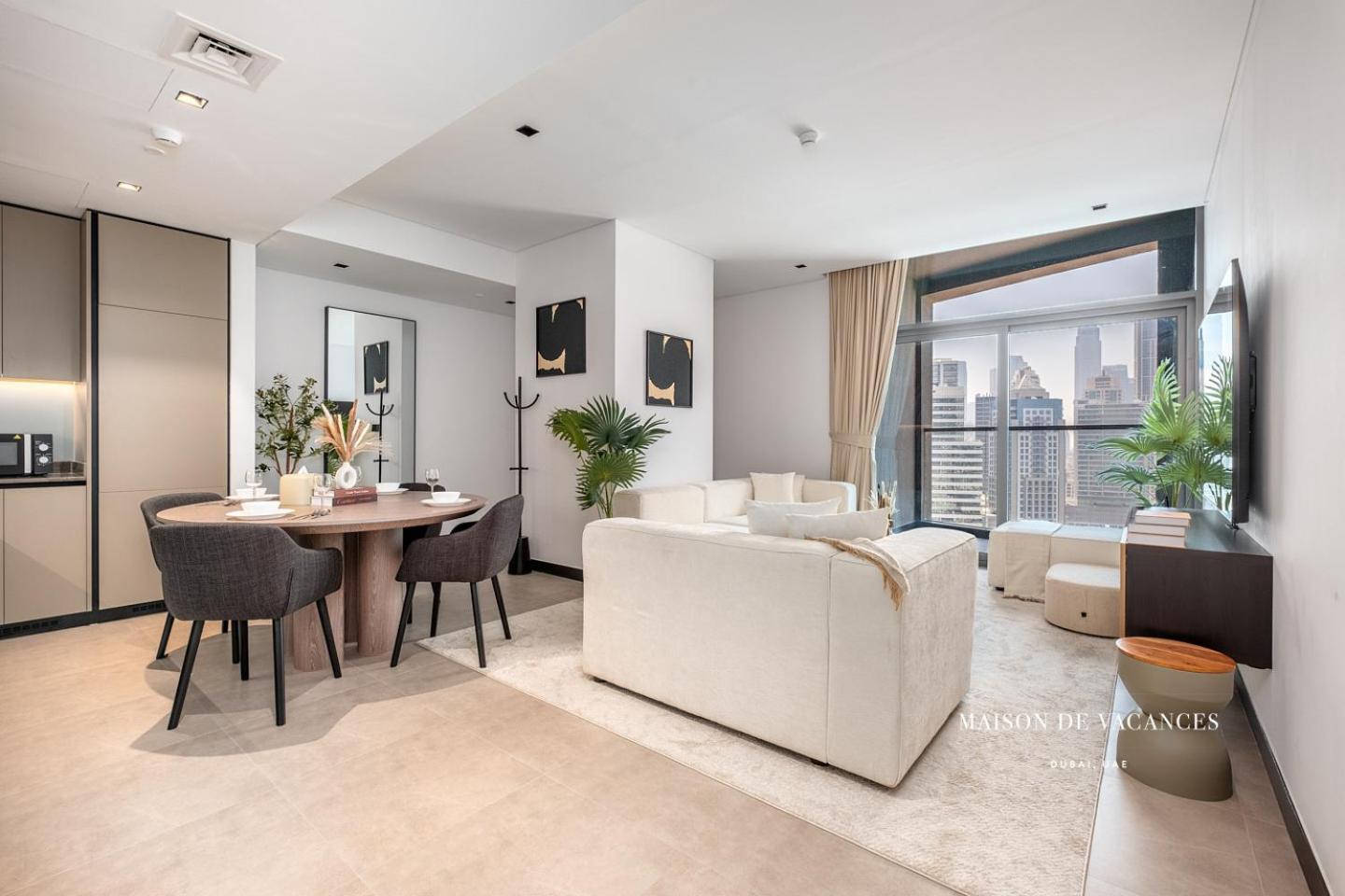 Luxurious 2br W Waterfront And Burj Khalifa View Apartment Dubai