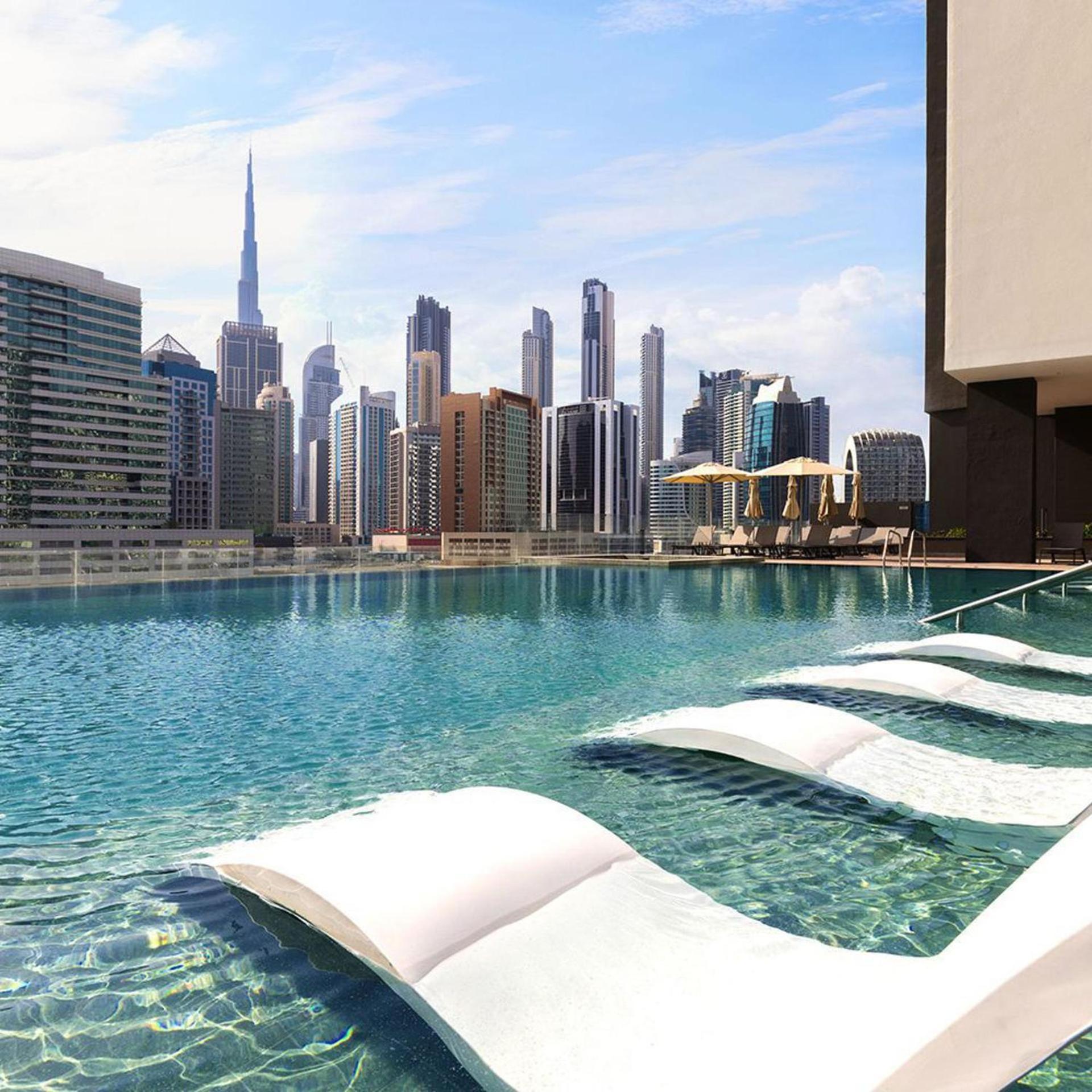 Luxurious 2br W Waterfront And Burj Khalifa View * Dubai
