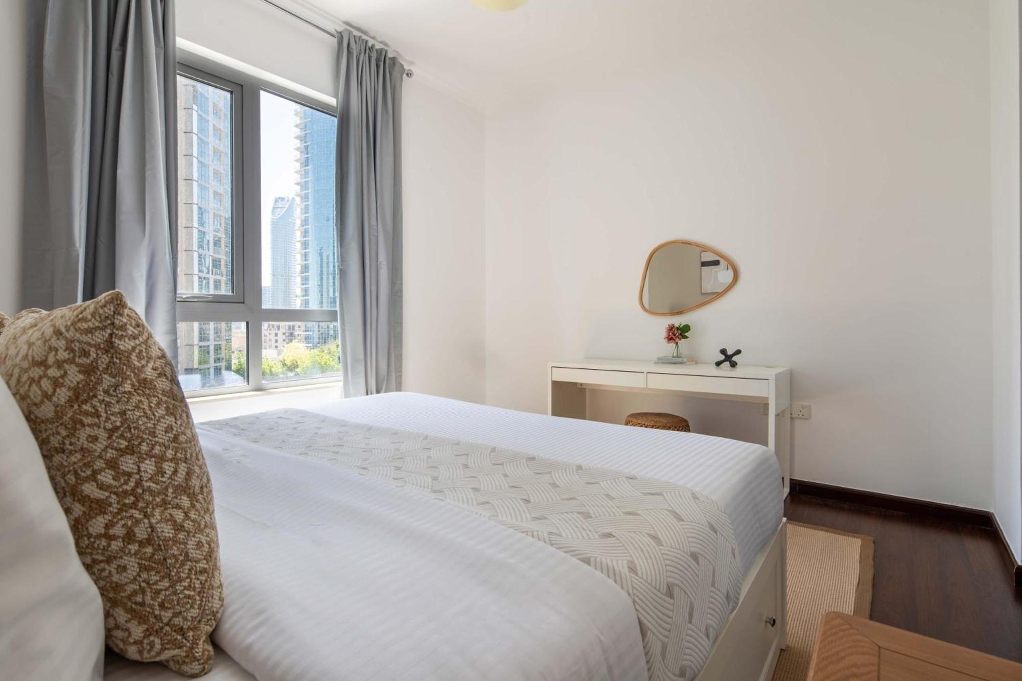 Frank Porter - The Residences 5 Dubai