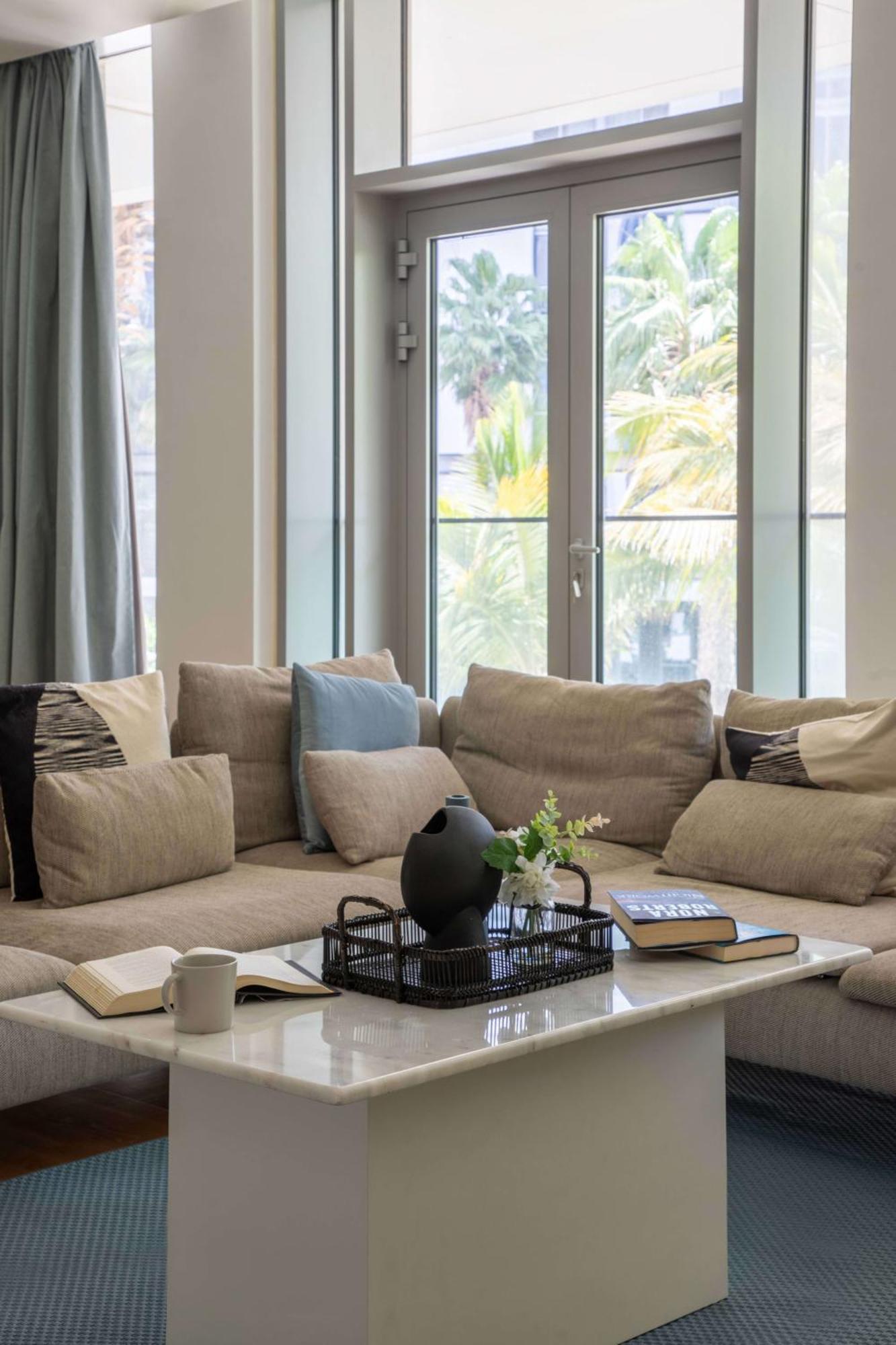 Apartment Frank Porter - Bluewaters Residences Building 5