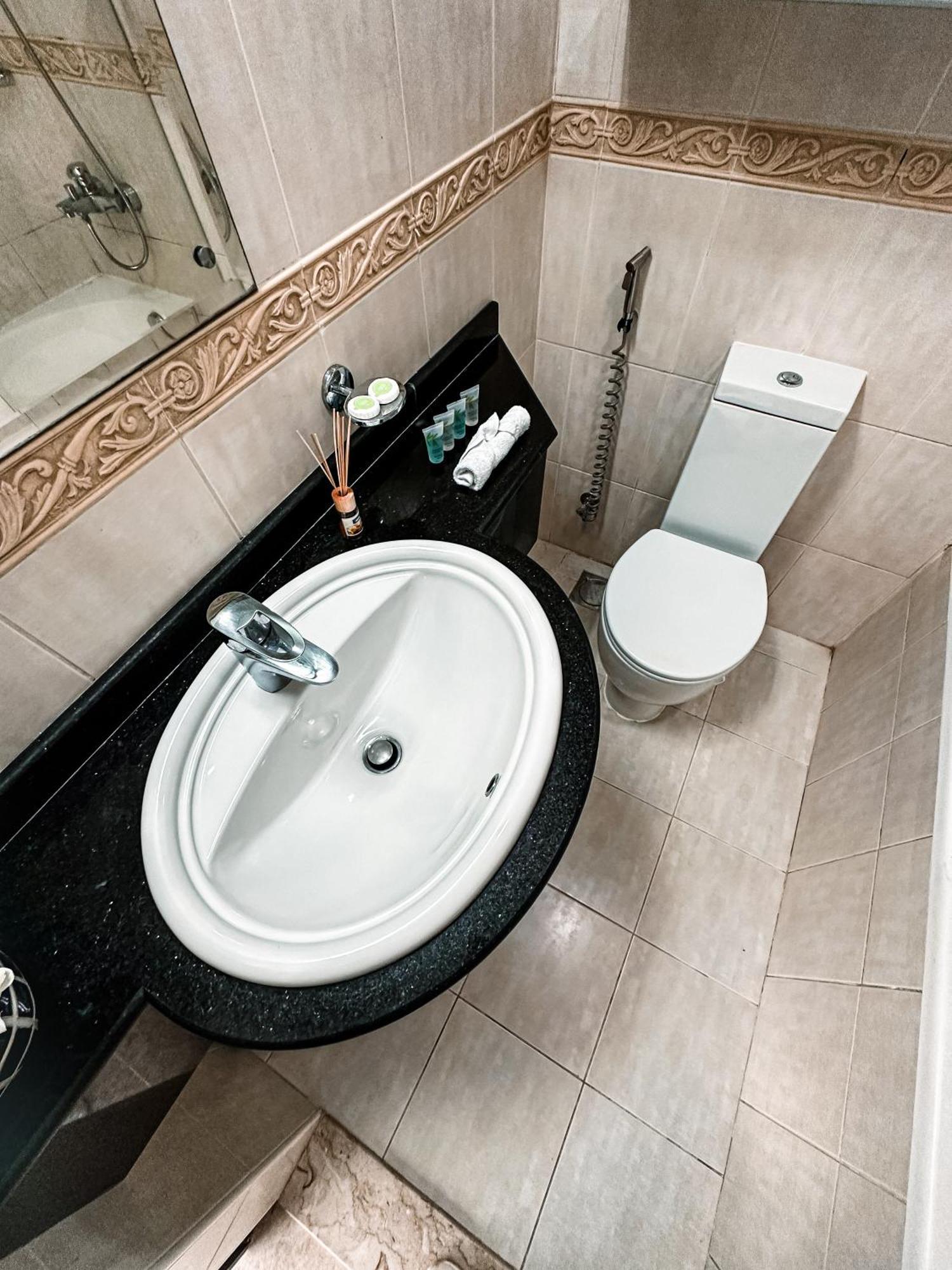 Elite Palm View Master In Marina Guest house Dubai