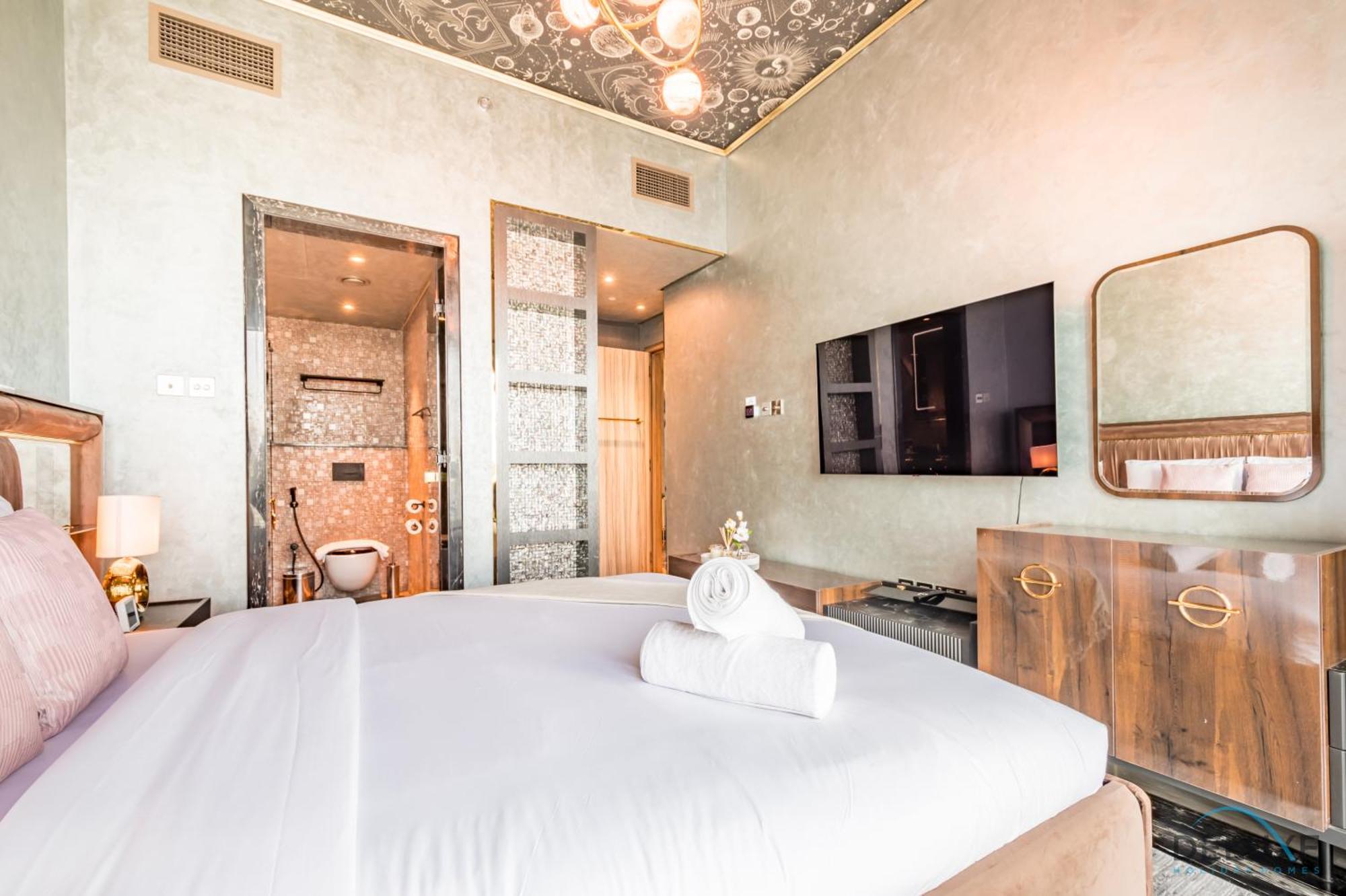 Luxurious 3br With Assistant At Mbl In Jumeirah Tower By Deluxe Homes * Dubai