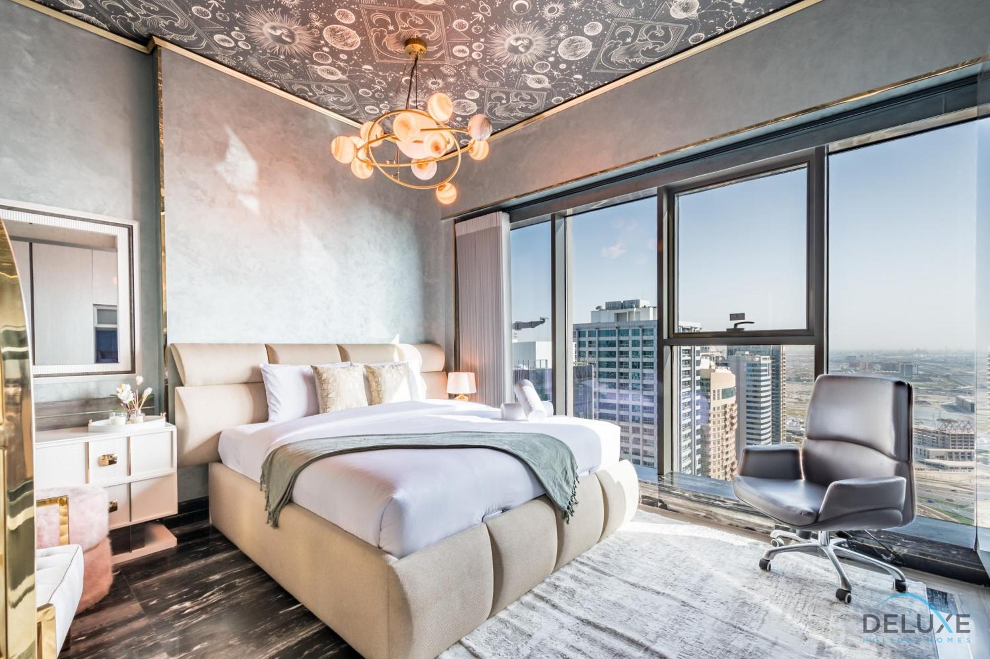 Luxurious 3br With Assistant At Mbl In Jumeirah Tower By Deluxe Homes * Dubai