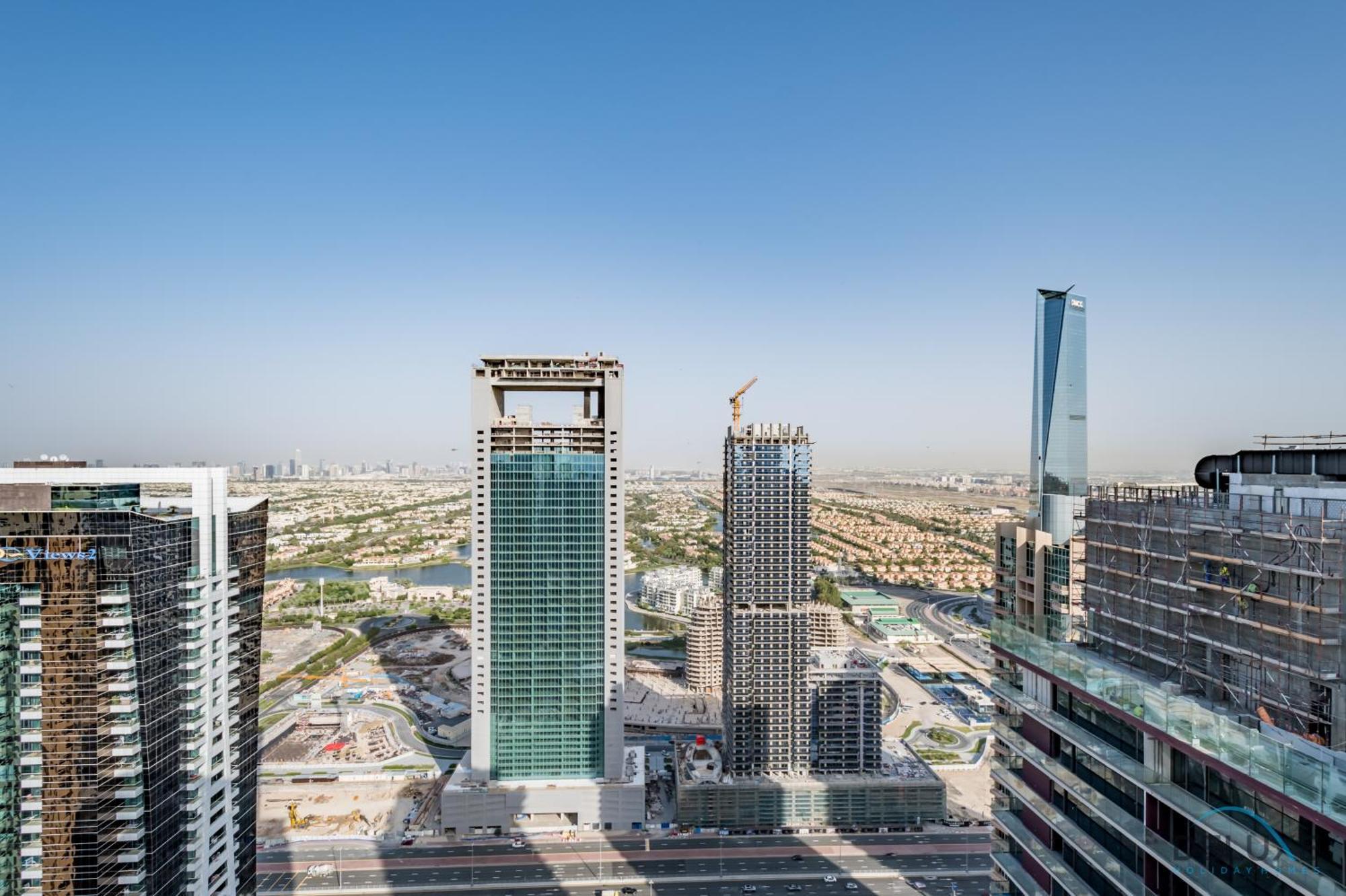 Apartment Luxurious 3br With Assistant At Mbl In Jumeirah Tower By Deluxe Homes