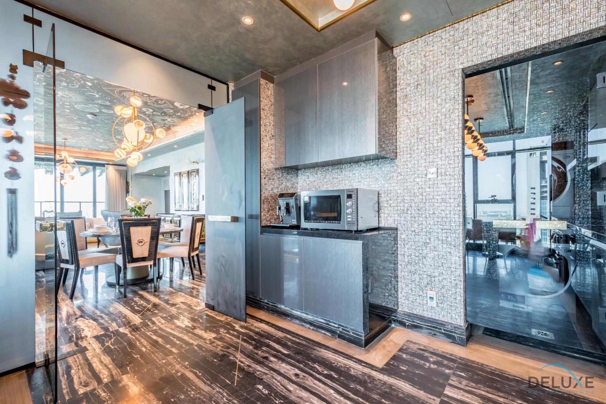 Luxurious 3br With Assistant At Mbl In Jumeirah Tower By Deluxe Homes * Dubai