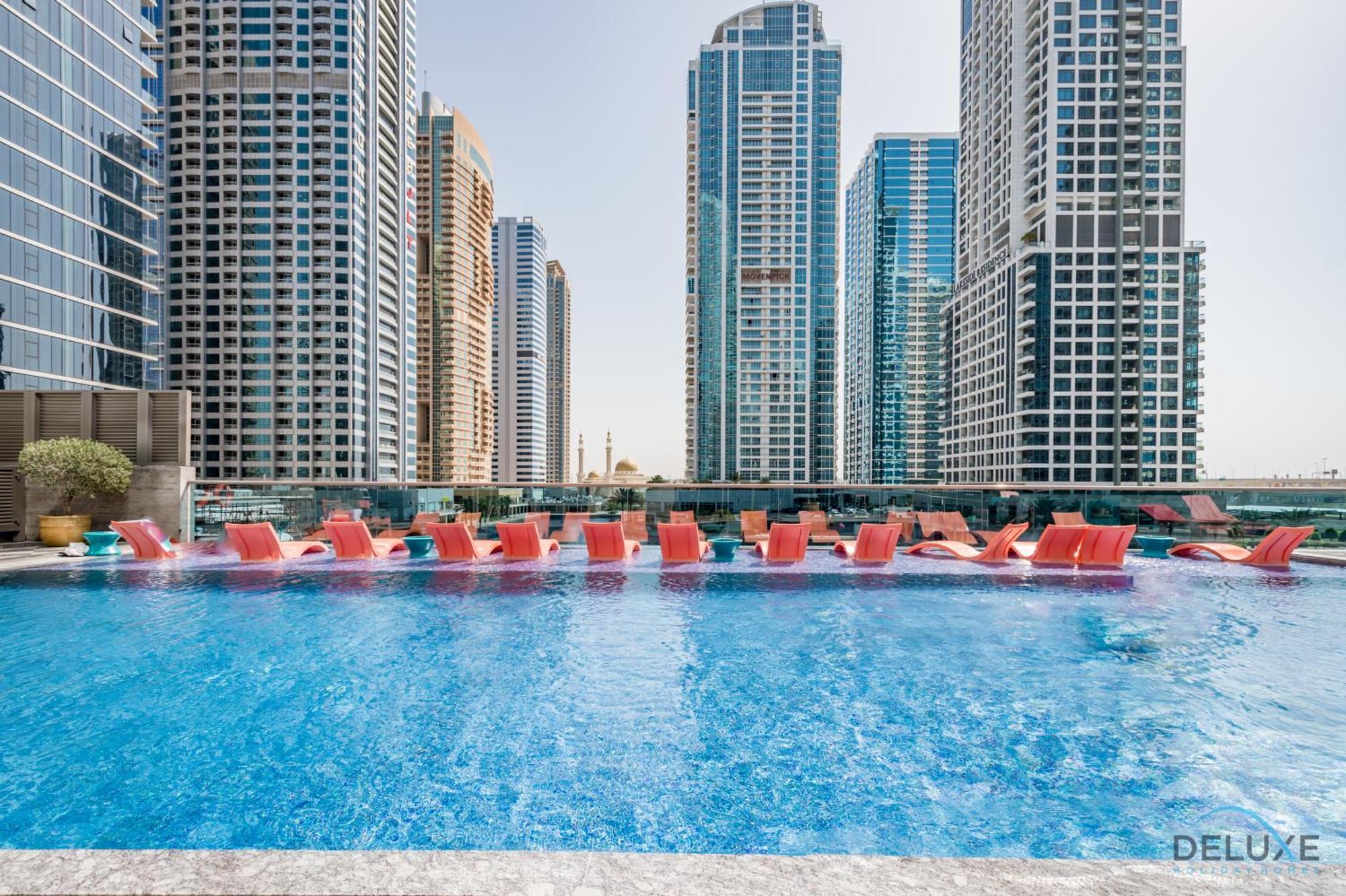 Luxurious 3br With Assistant At Mbl In Jumeirah Tower By Deluxe Homes Apartment Dubai