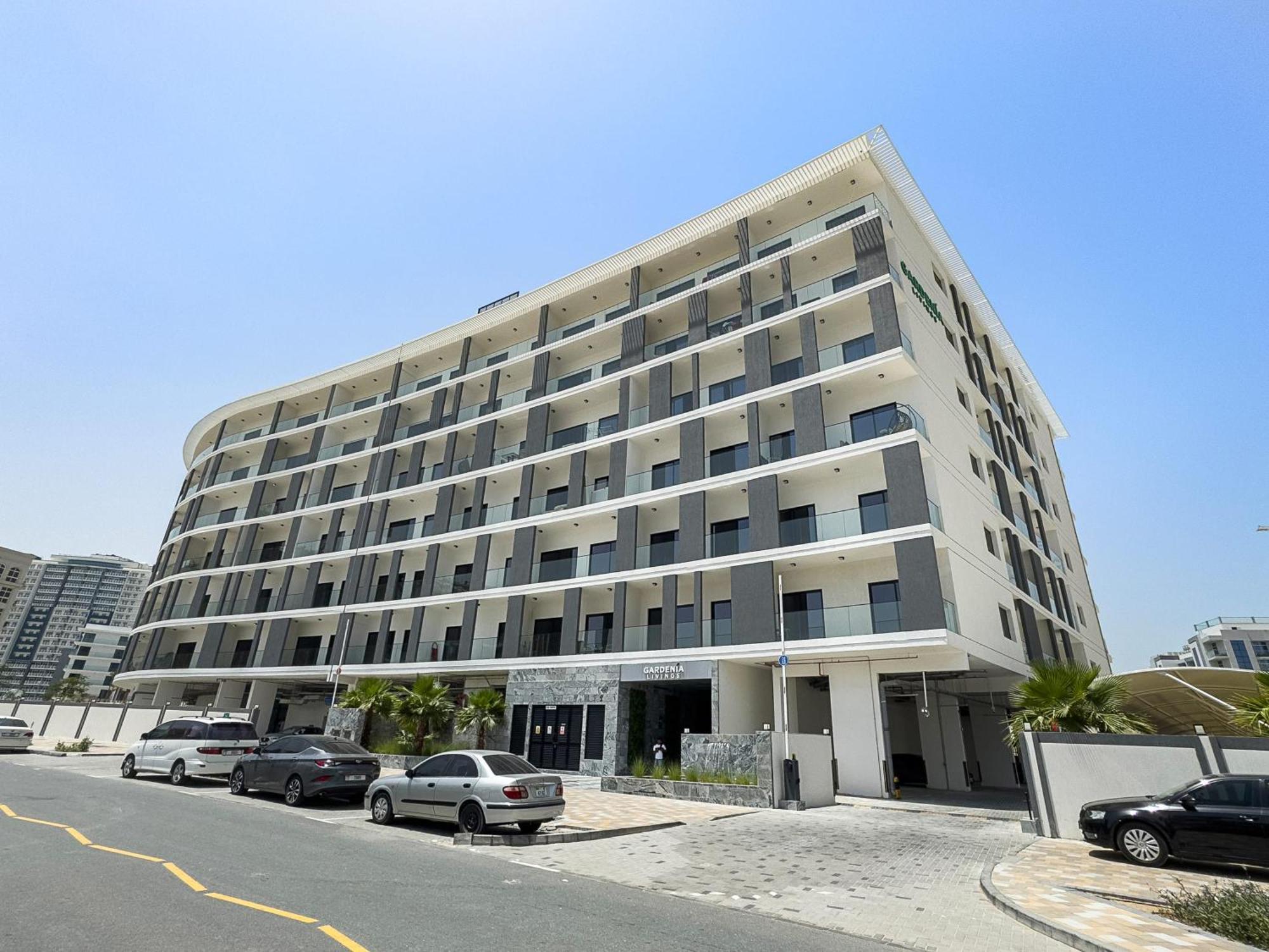 Charming 1bedroom With Pool And Gym In Arjan Apartment