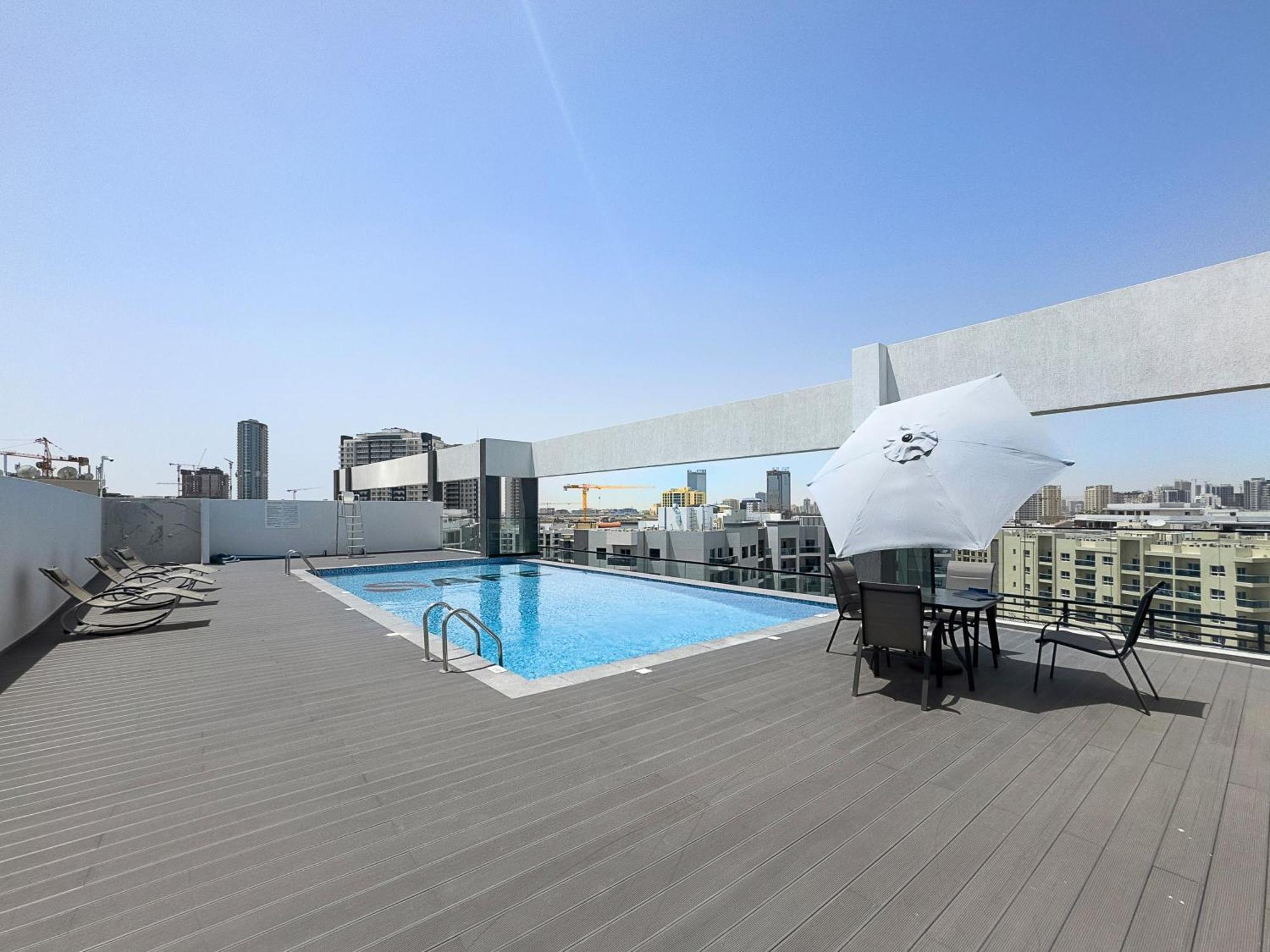 Charming 1bedroom With Pool And Gym In Arjan