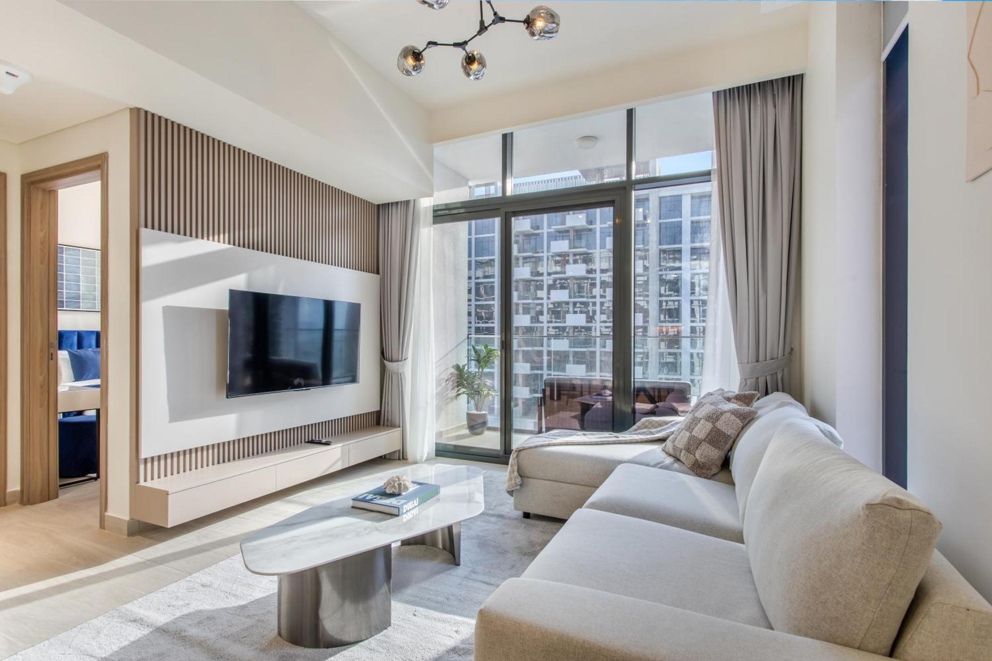 Elegant 1br Retreat In Azizi Riviera 36