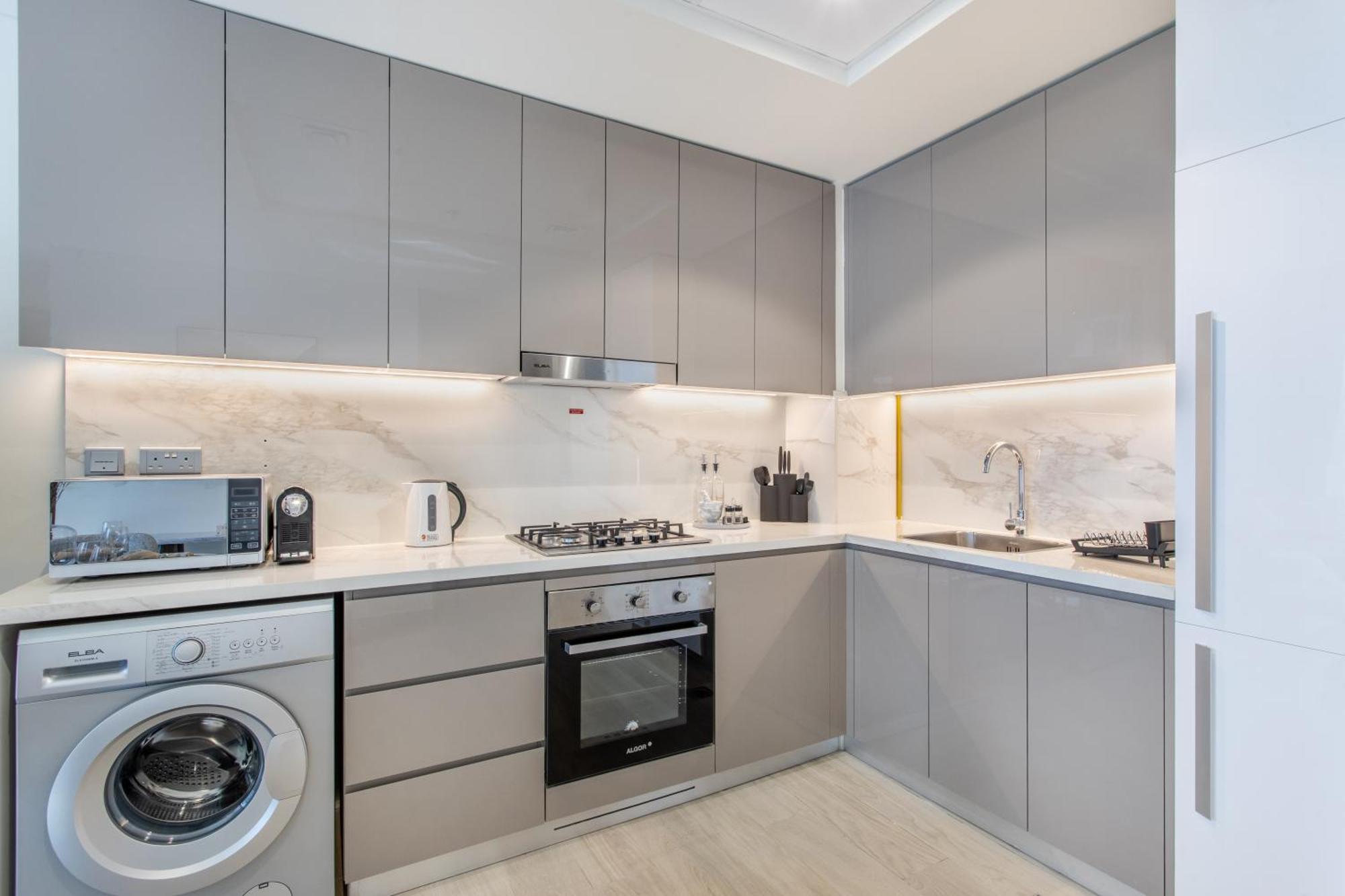 Apartment Elegant 1br Retreat In Azizi Riviera 36