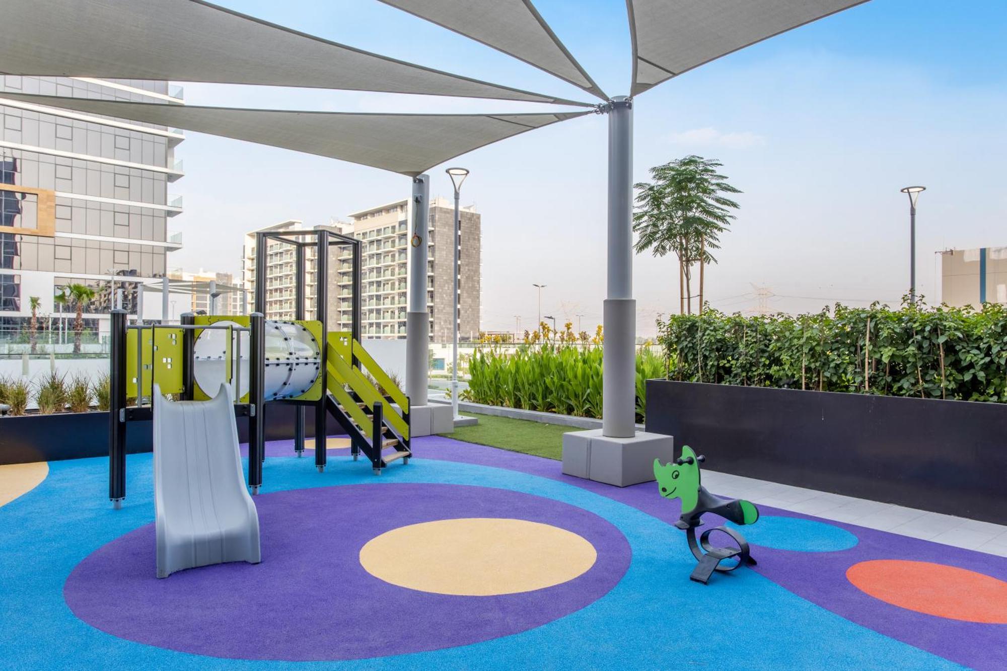 Apartment Elegant 1br Retreat In Azizi Riviera 36 *