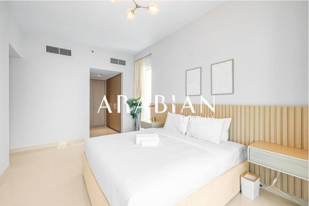 Apartment Spectacular 3 Bedroom On Waterfront In Harbour Views