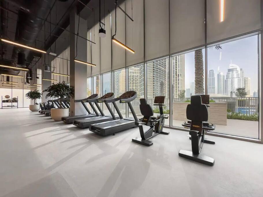 3br In Tower W Maid'sroom Dubai