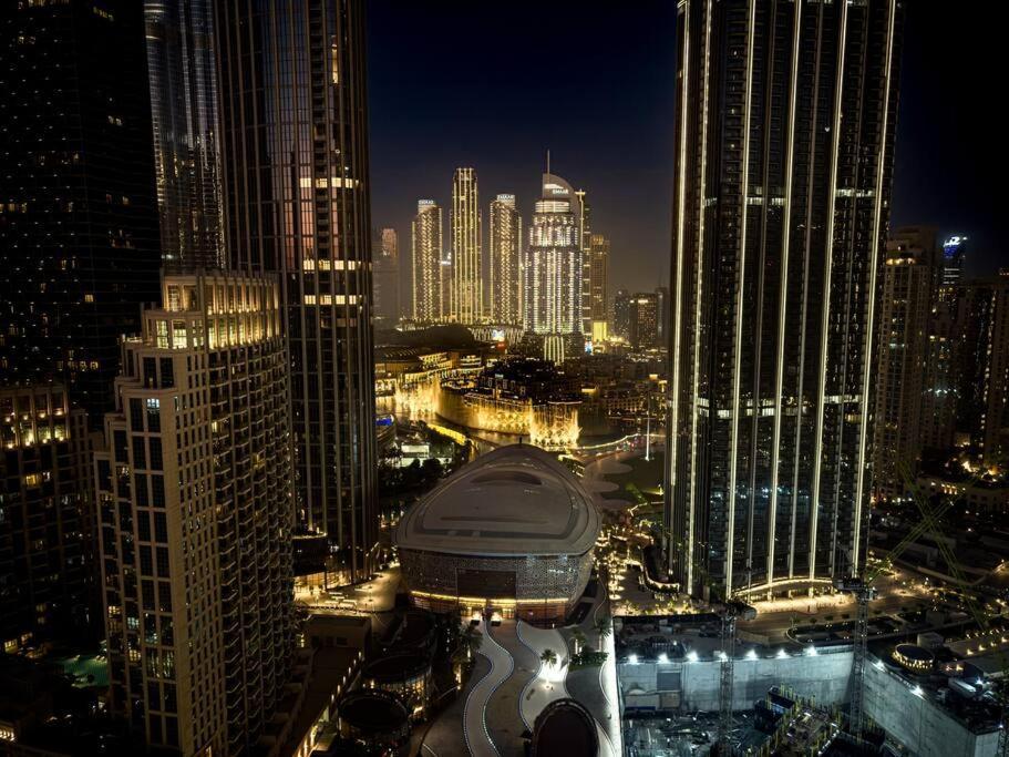 3br In Tower W Maid'sroom * Dubai