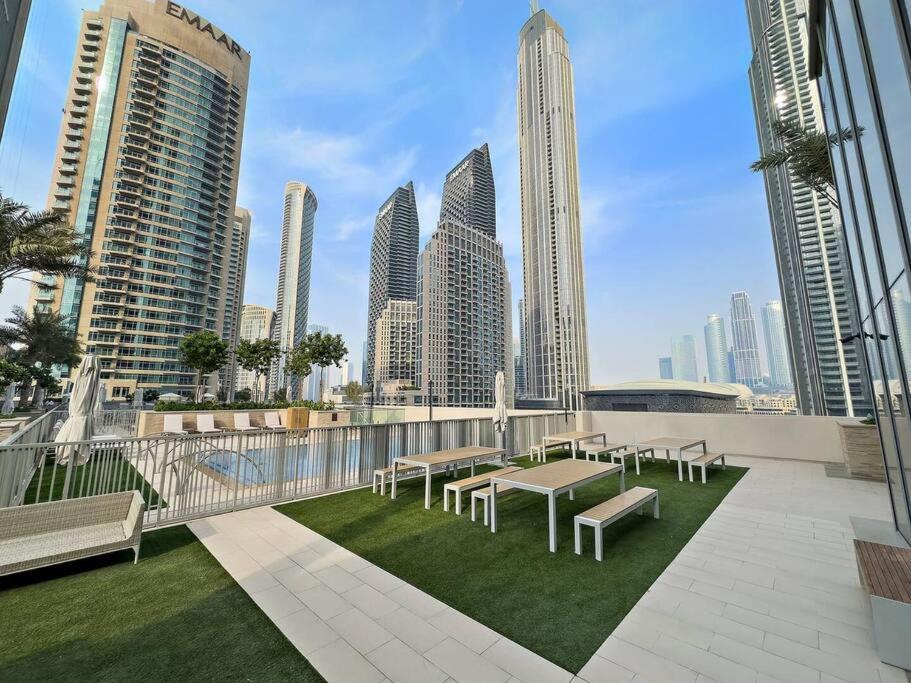 3br In Tower W Maid'sroom
