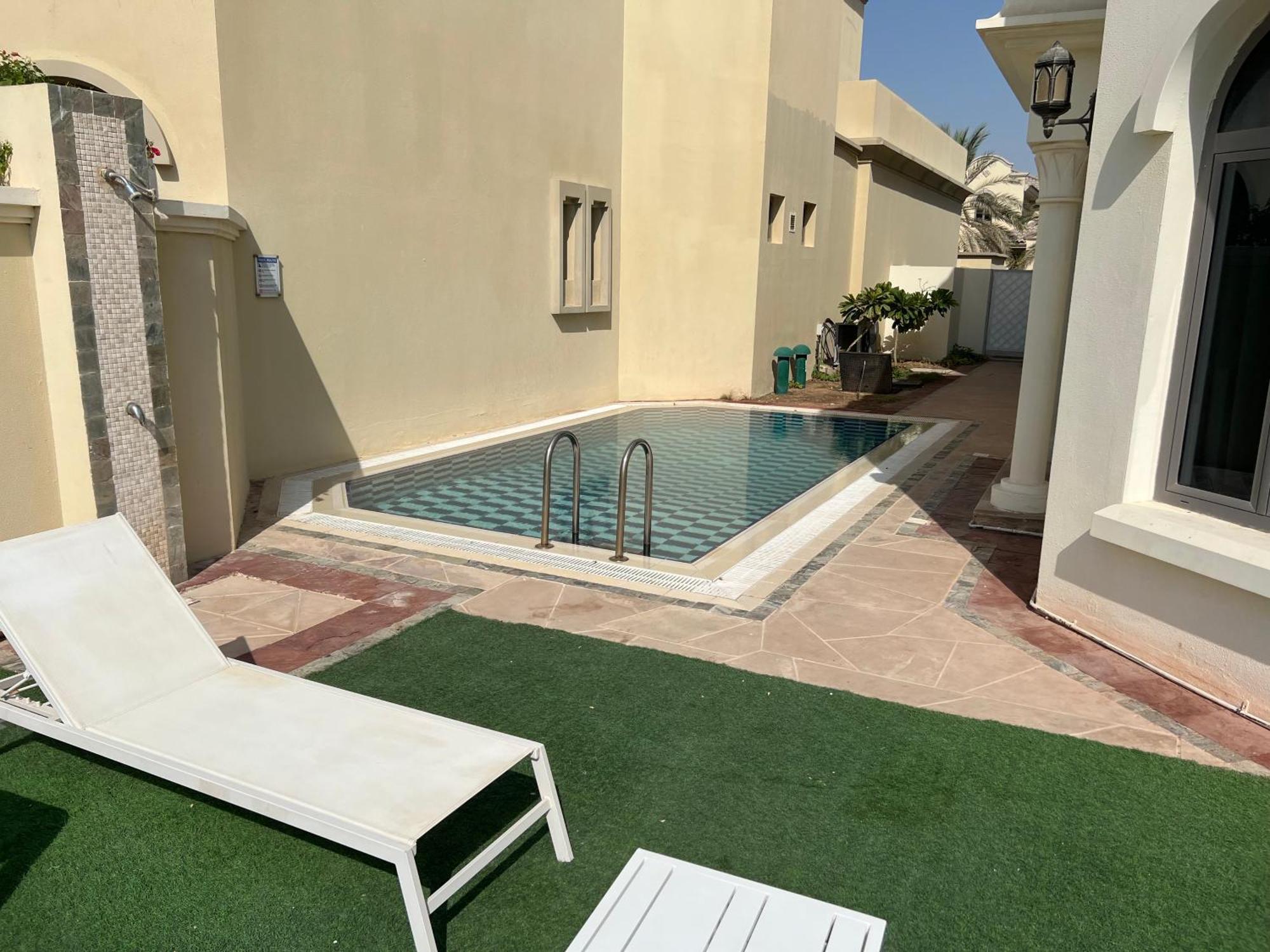 Living In * Dubai