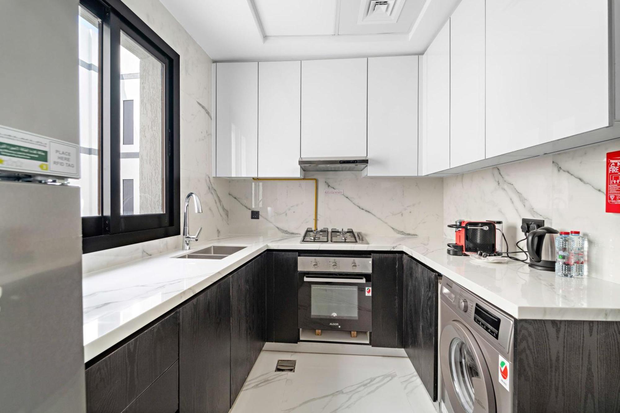 Modern 1-bedroom With Pool Gym And Hammam
