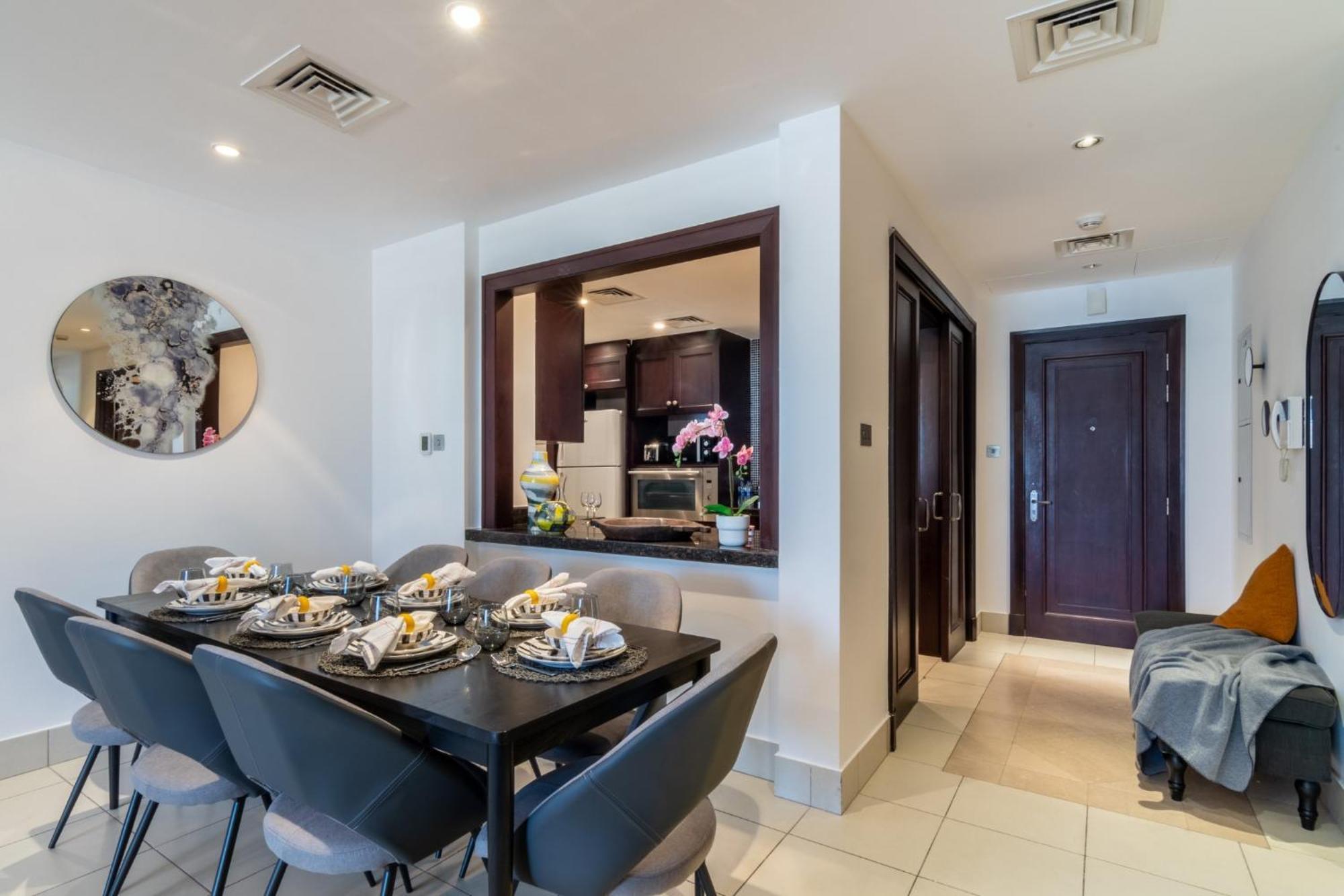 The Smart Concierge - Reehan 6 * Dubai