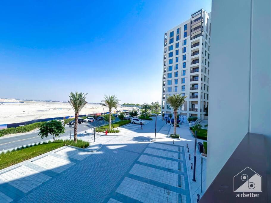 Apartment Amazing At Creek With Balcony & View