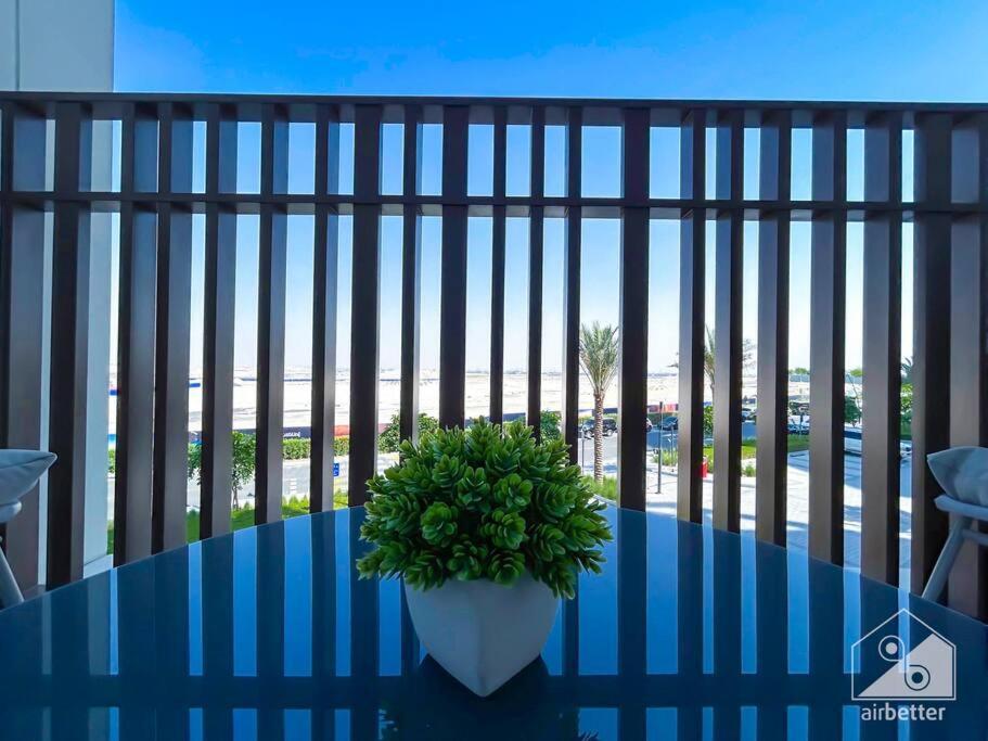 Apartment Amazing At Creek With Balcony & View *