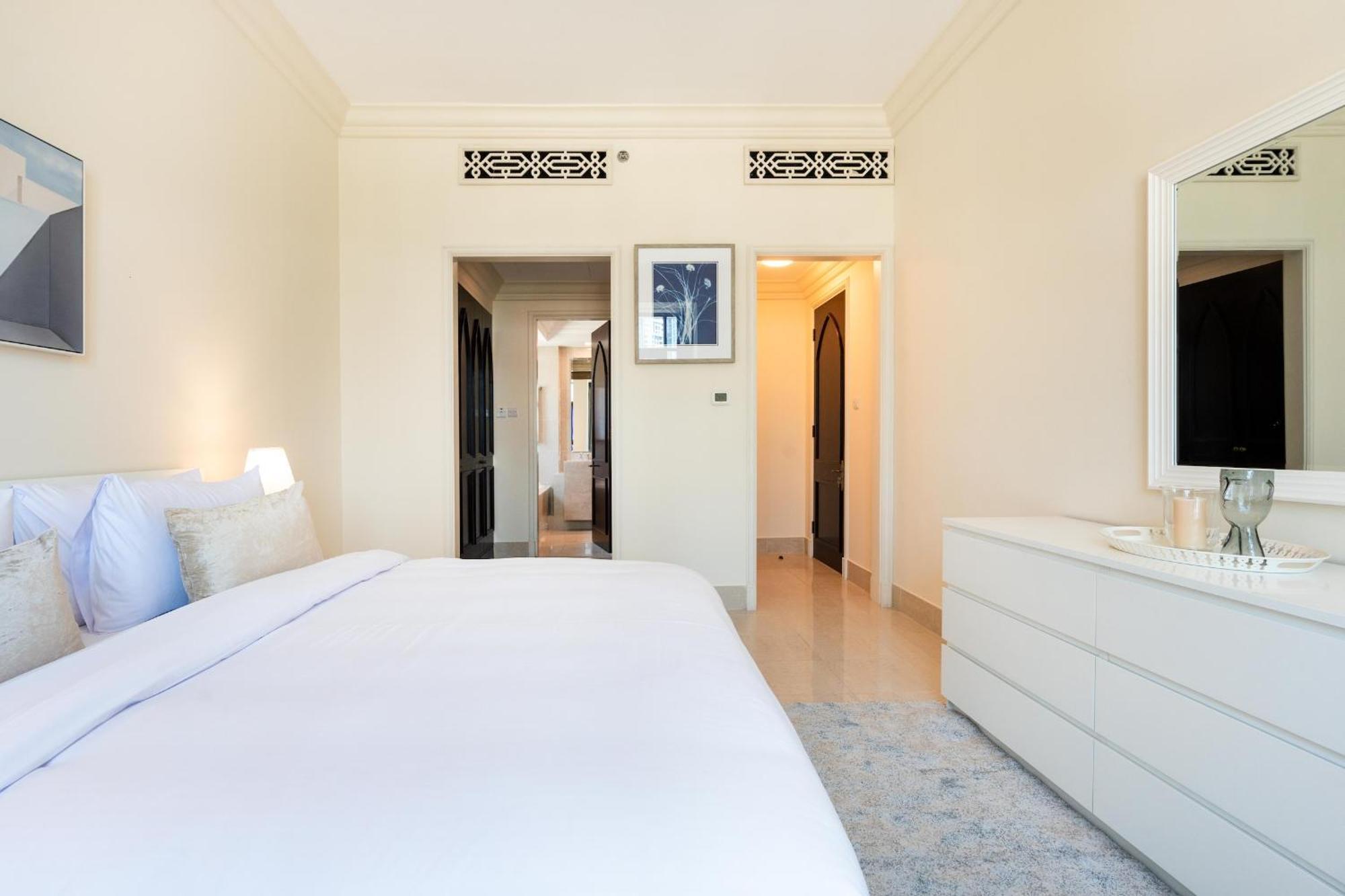 Souq Al Bahar & Downtown - Cityapartmentstay Apartment *