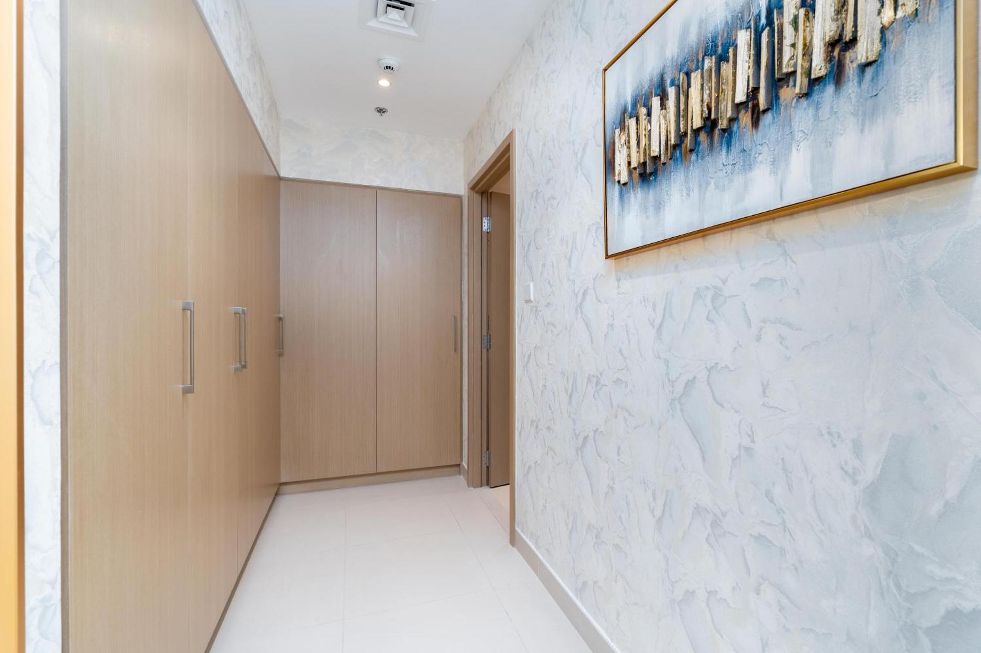 Globalstay Creek Horizon Modern Dubai