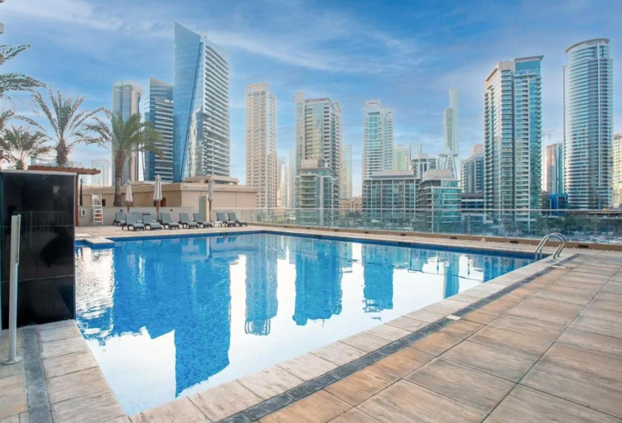Apartment Stylish Upgraded 1 Bedroom Marina Escape *