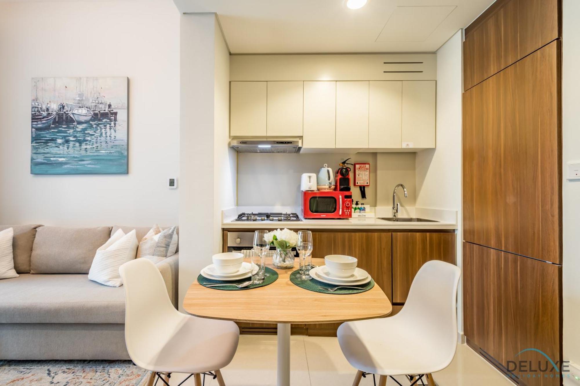Apartment Calm 1br In Vera Tower, Business Bay By Deluxe Homes *