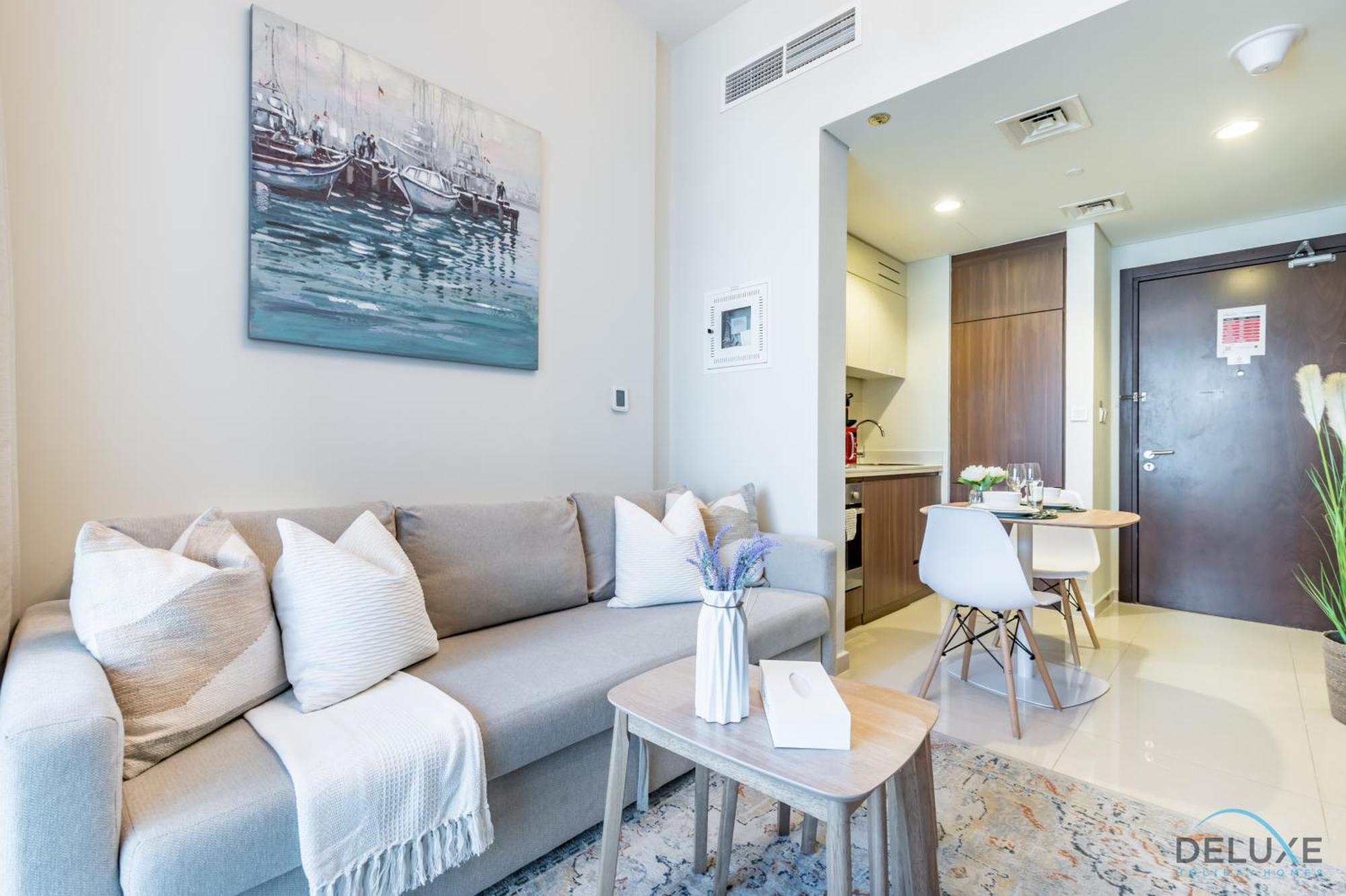 Apartment Calm 1br In Vera Tower, Business Bay By Deluxe Homes *