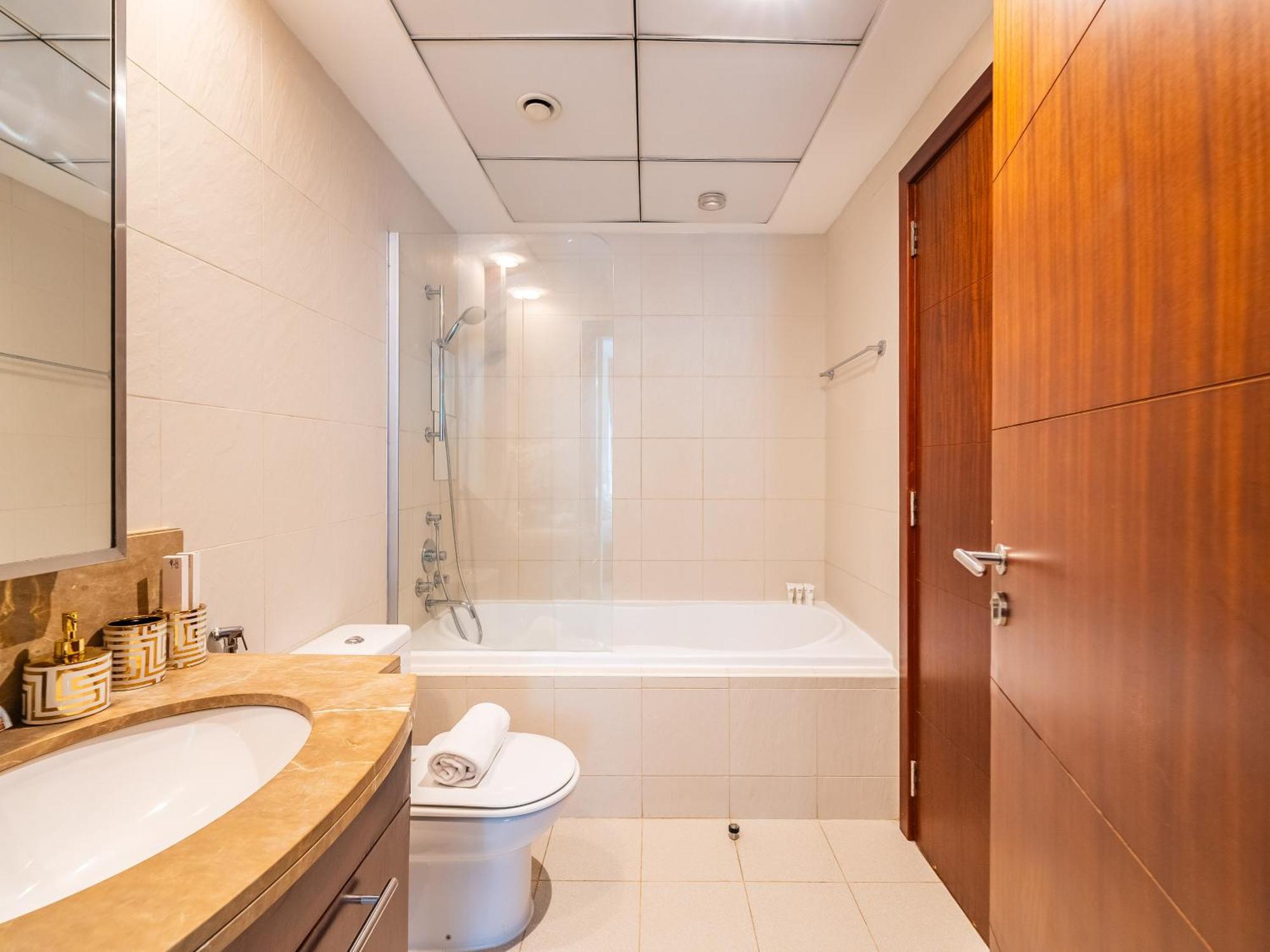 Apartment Tower Tranquility Standpoint Tower Dubai