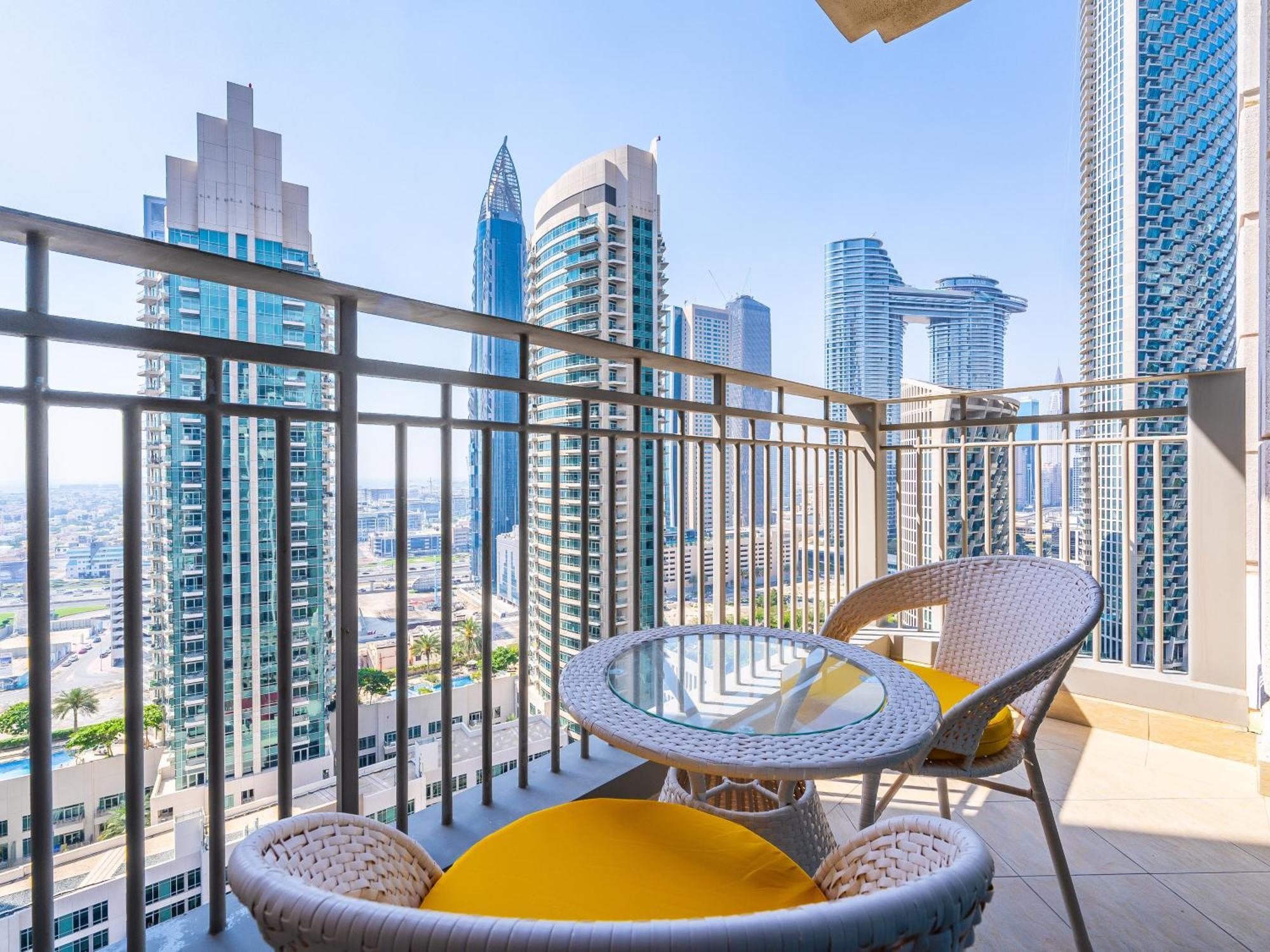 Apartment Tower Tranquility Standpoint Tower