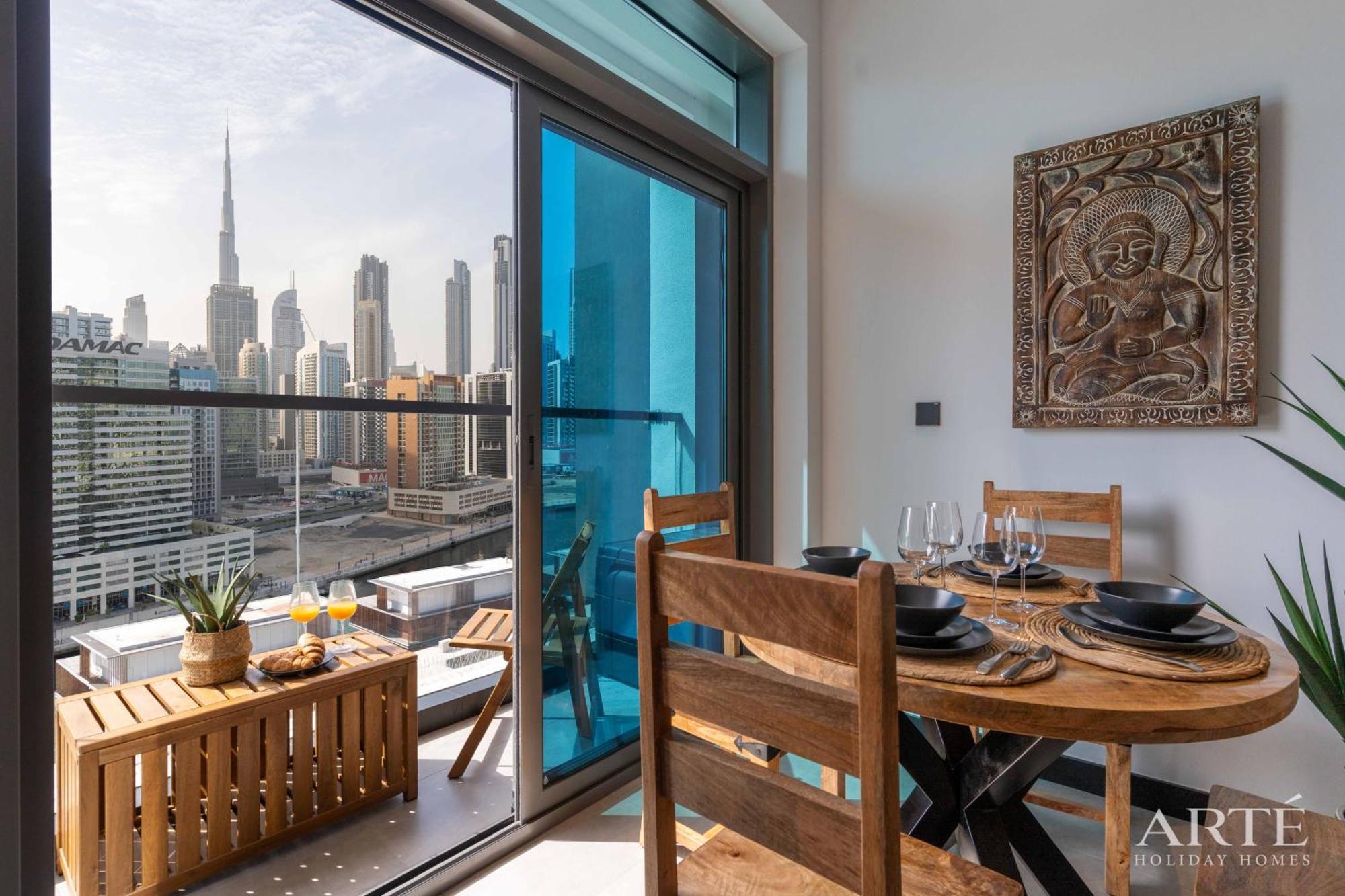 Arte - 1 Br: Artistic Wood Decor 10% Off. Apartment Dubai