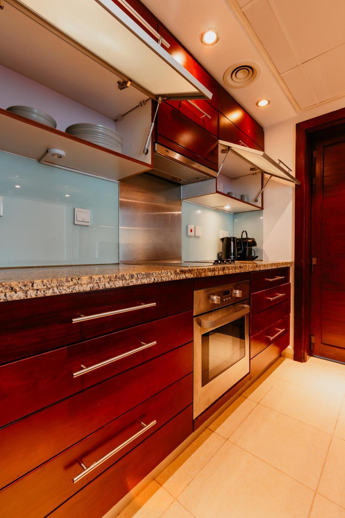 Stylish 2-bedroom Escape Near Mall * Dubai