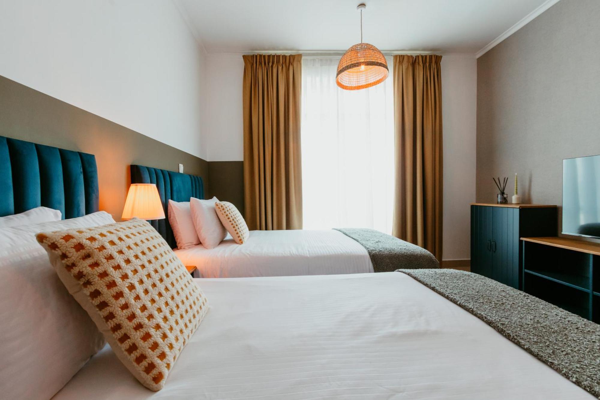 Stylish 2-bedroom Escape Near Mall Apartment Dubai