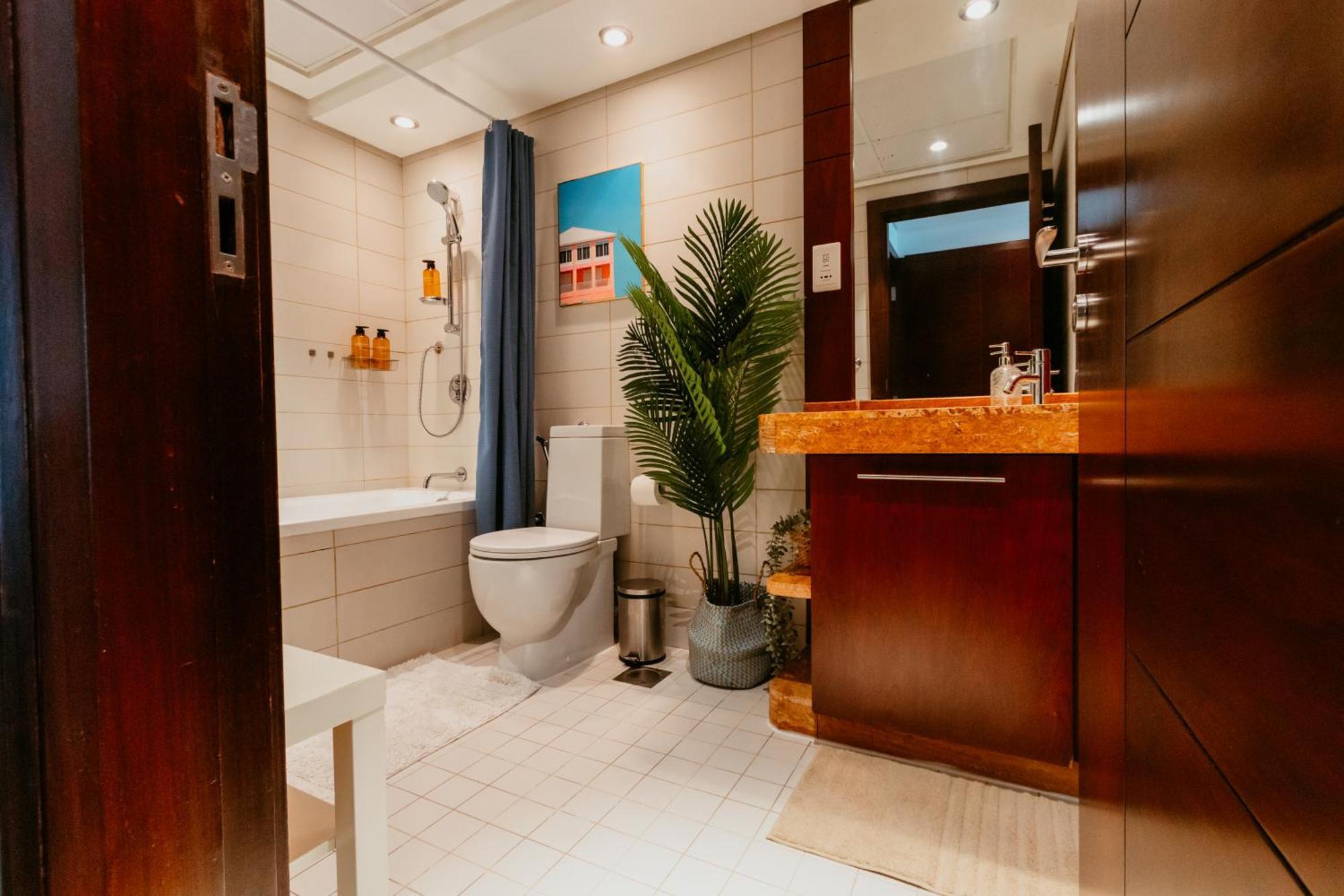 Apartment Stylish 2-bedroom Escape Near Mall *
