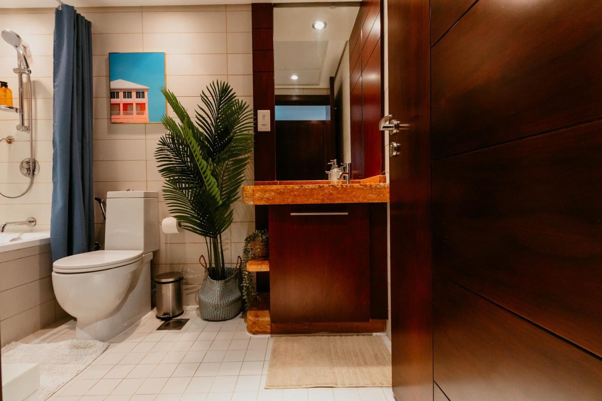 Stylish 2-bedroom Escape Near Mall Apartment Dubai