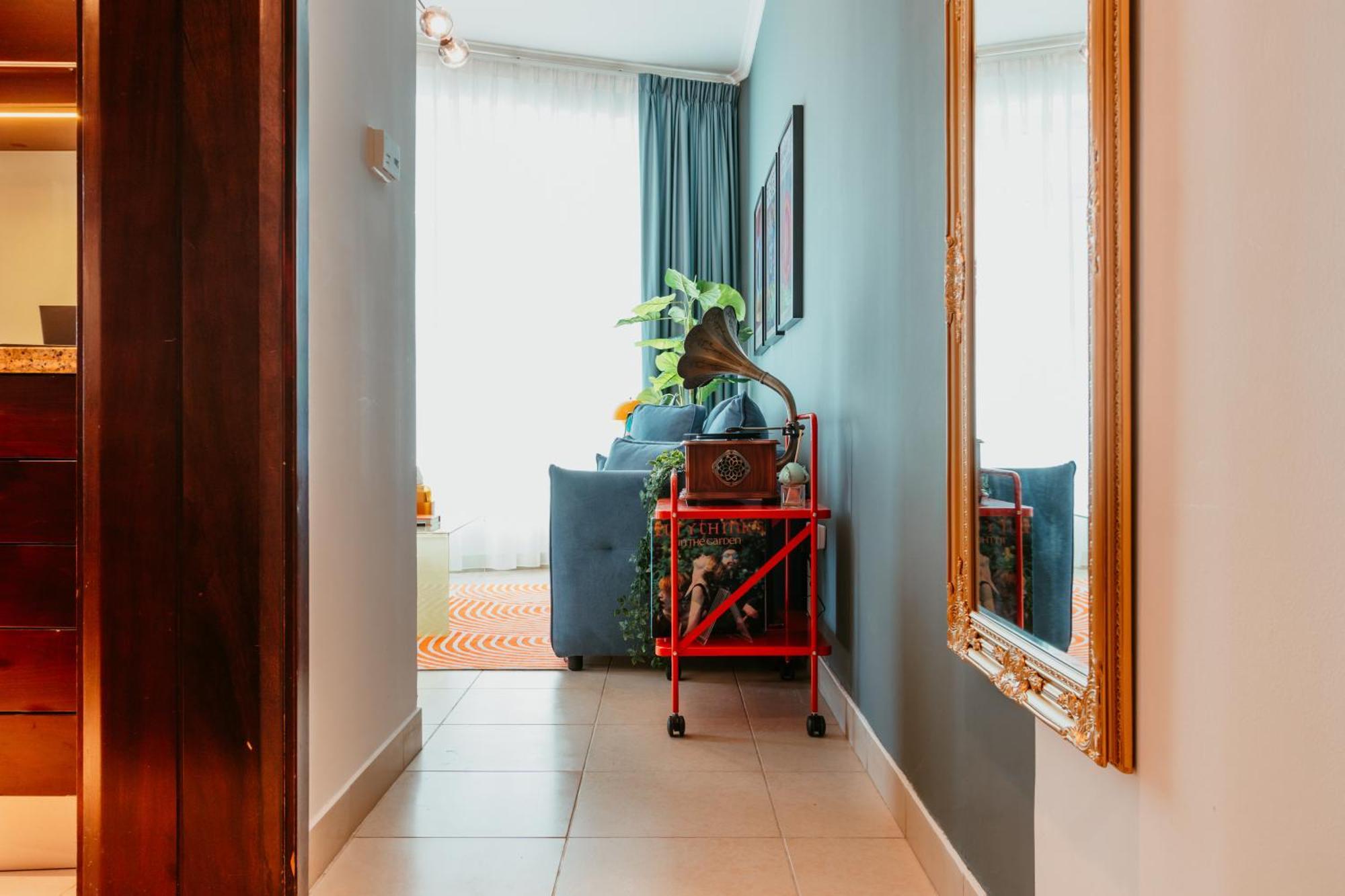 Apartment Stylish 2-bedroom Escape Near Mall