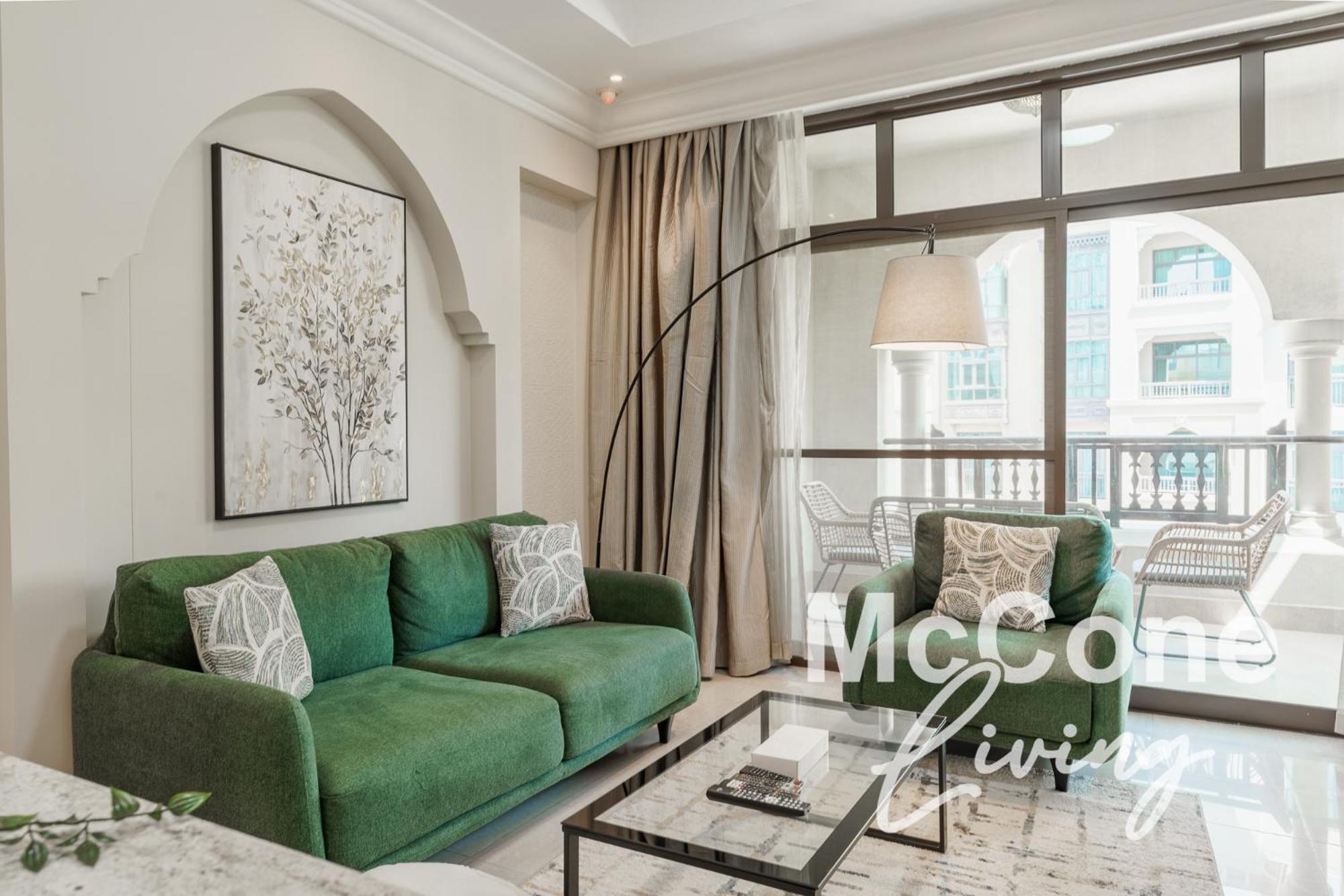 Apartment 1br In Downtown With Mall Access Dubai