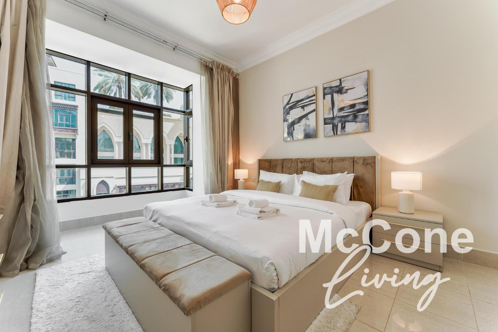 1br In Downtown With Mall Access * Dubai