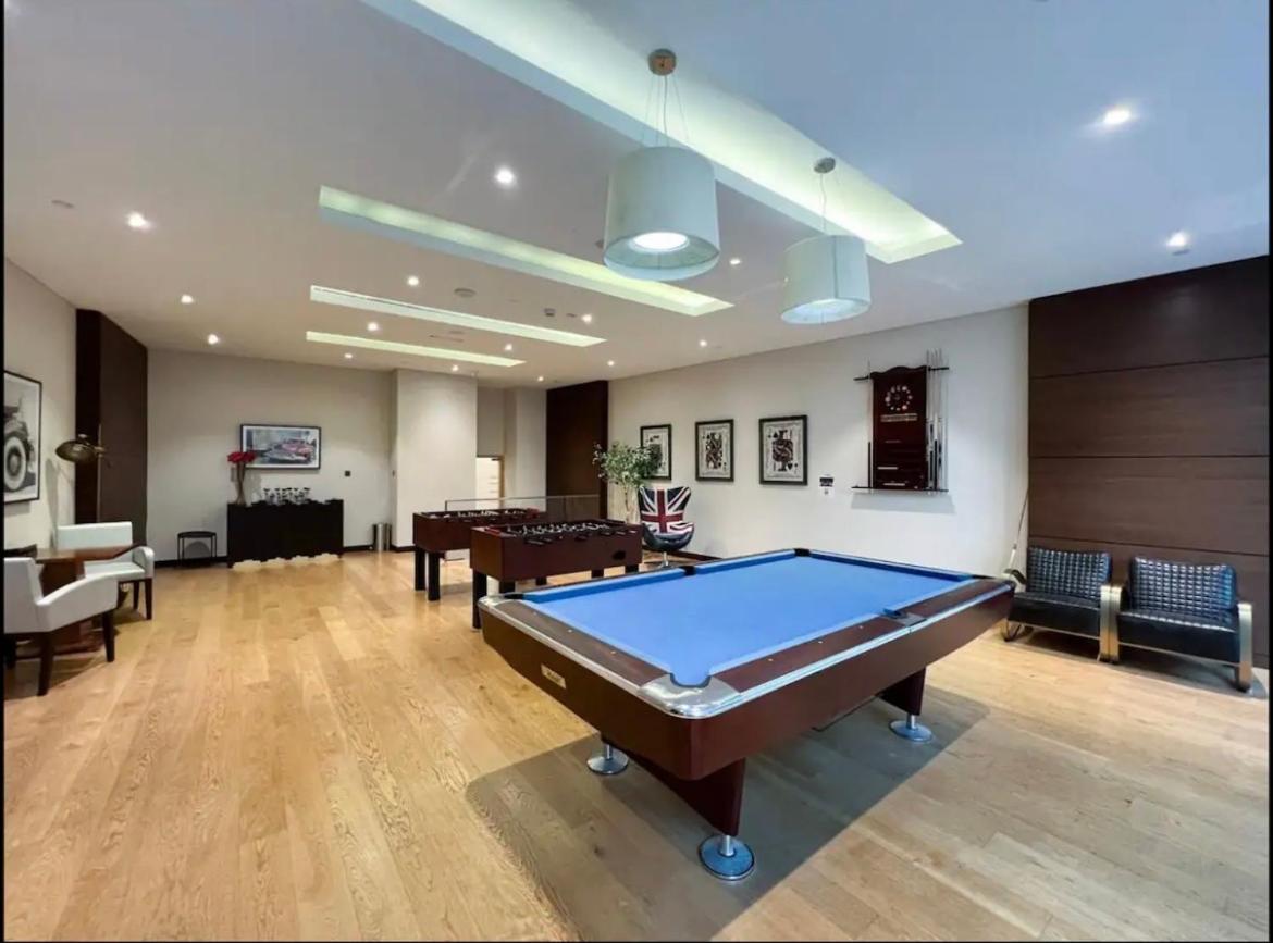 In Marina, Damac Heights 804 Dubai