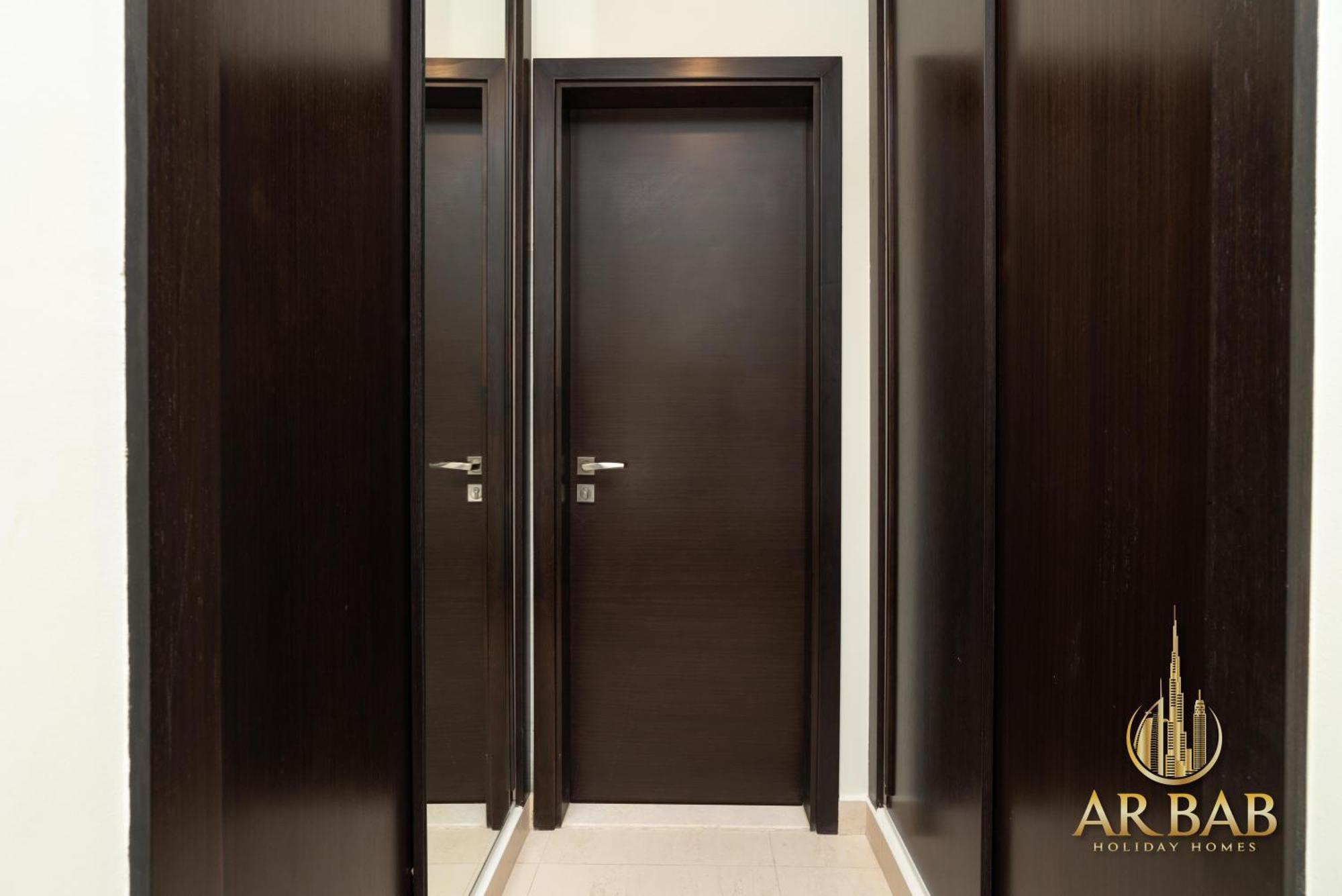 Apartment Mon Reve - Luxurious 2br Maids - Near Burj Khalifa & Mall-downtown